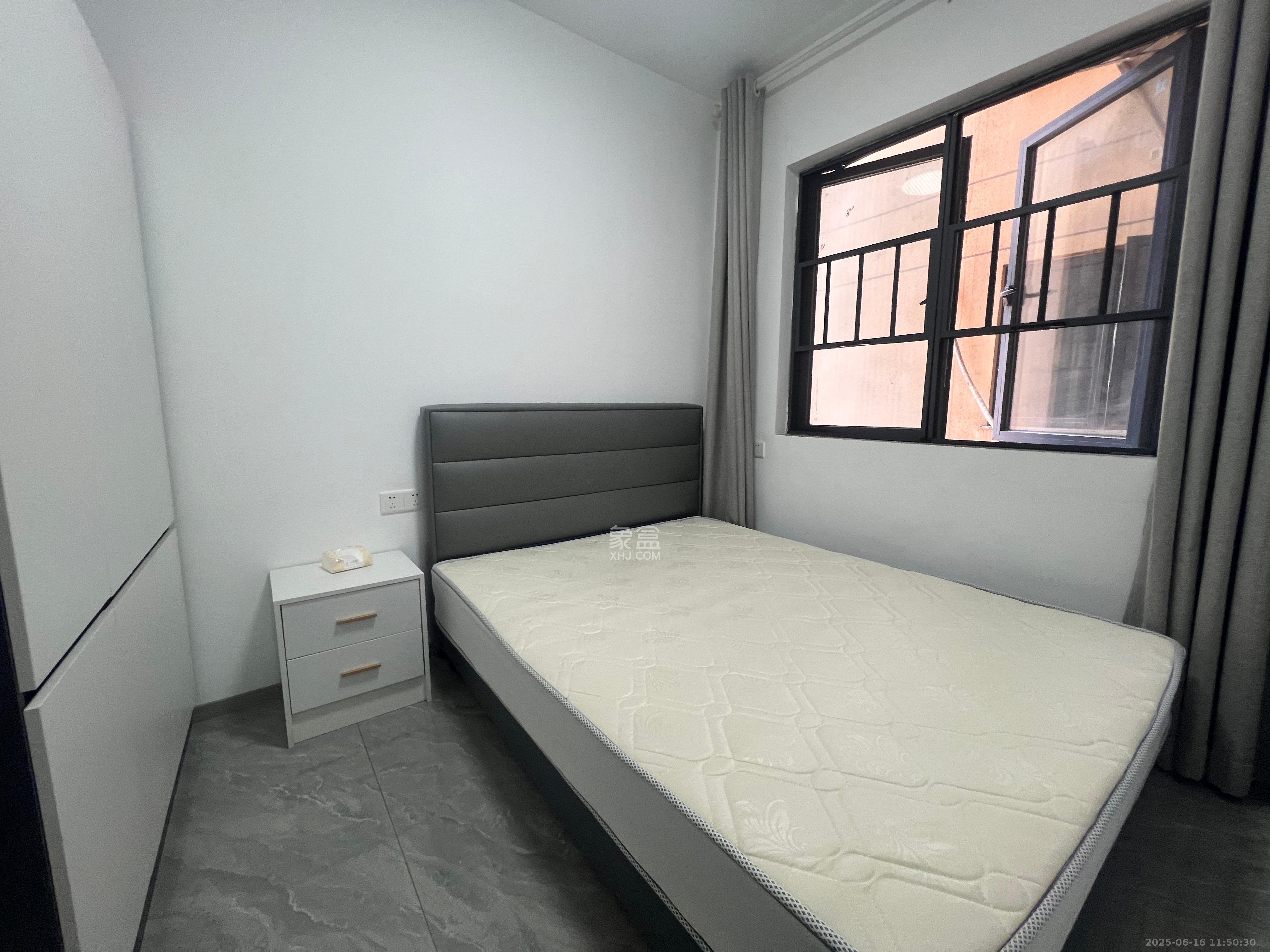 韭菜园嘉苑  2室1厅1卫    3400.0元/月室内图