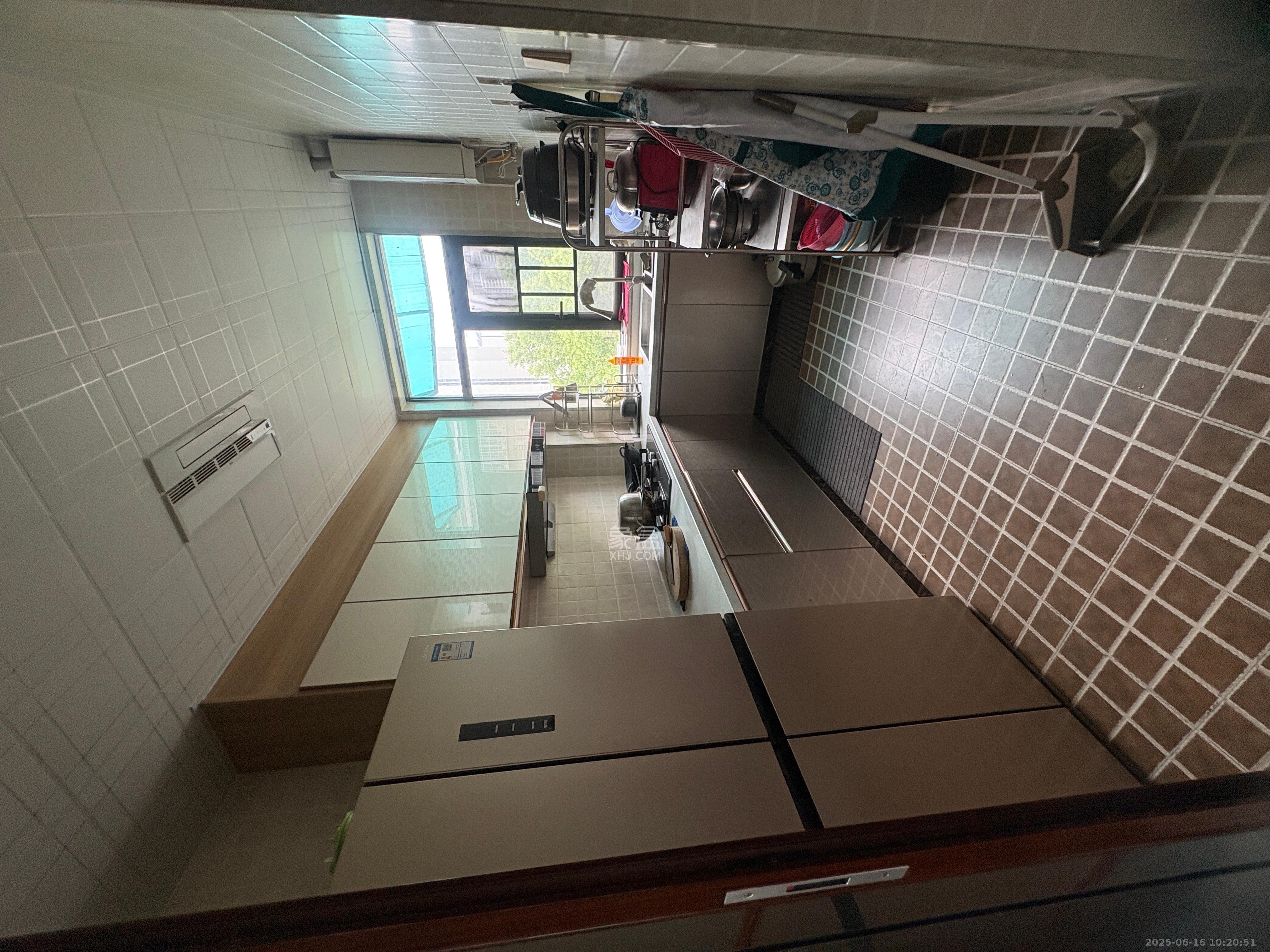 龙福小区  2室2厅2卫   1700.00元/月室内图