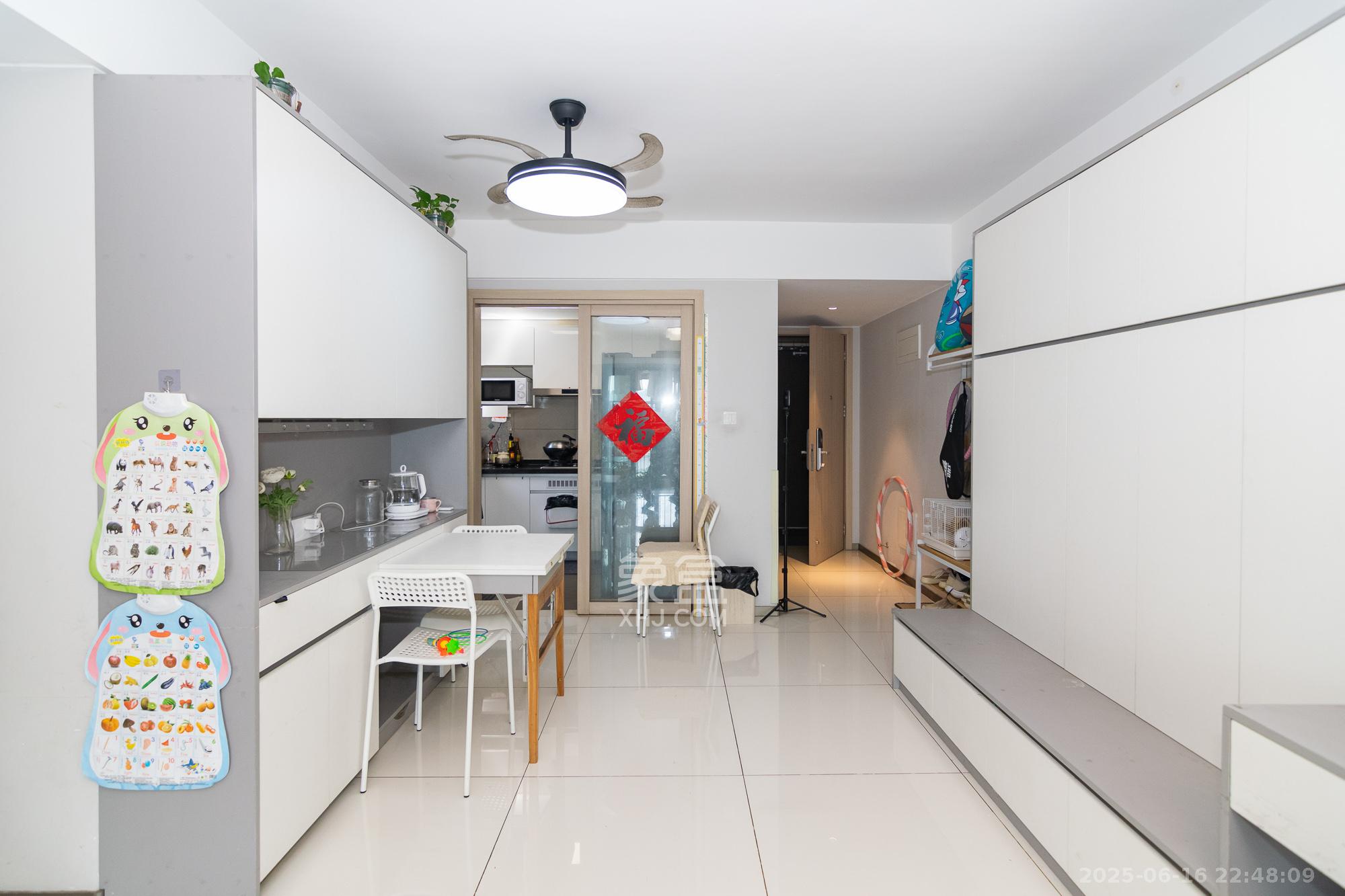 时代年华  1室0厅0卫    85.0万 时代年华  1室0厅0卫    85.0万客厅