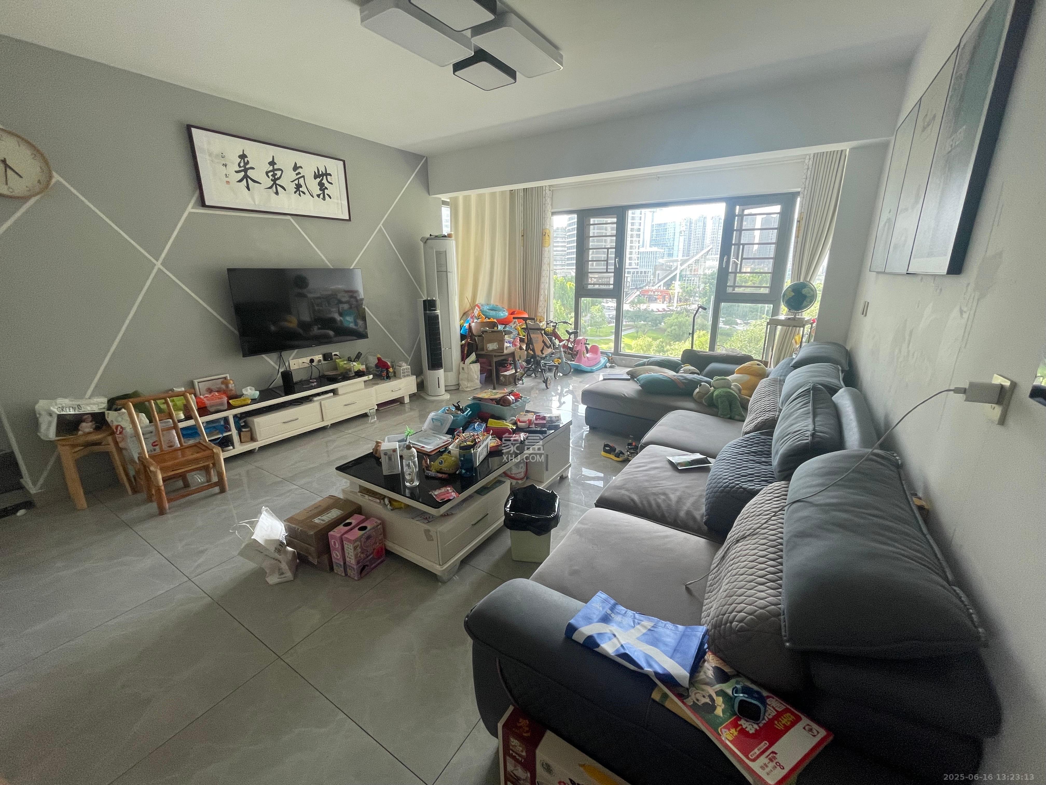 佳兆业云顶梅溪湖（佳兆业梅溪荟）  4室2厅2卫   4200.00元/月室内图