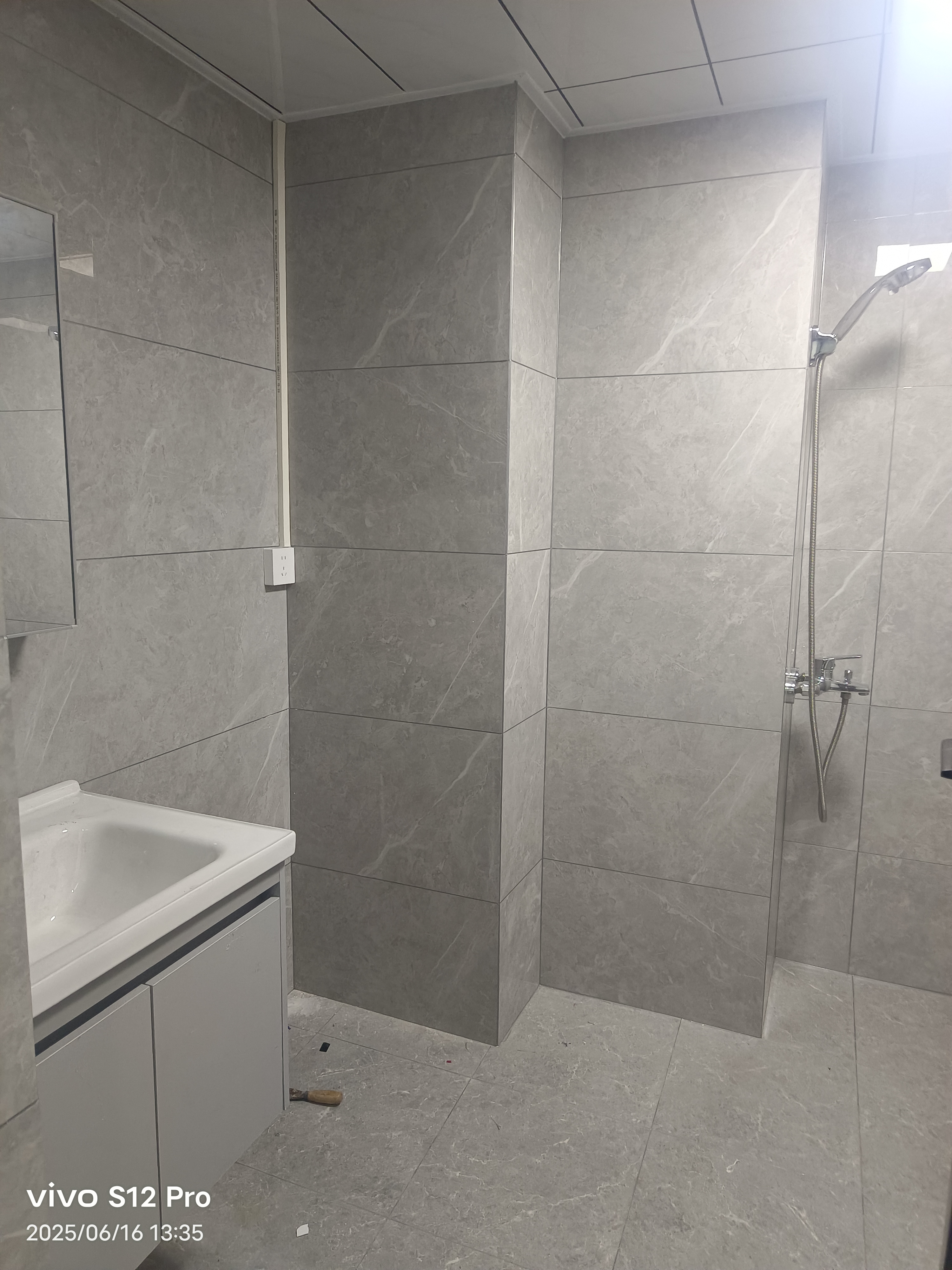 大汉吉星汇 1室1厅1卫 1500.0元/月 大汉吉星汇 1室1厅1卫 1500.0元/月室内图