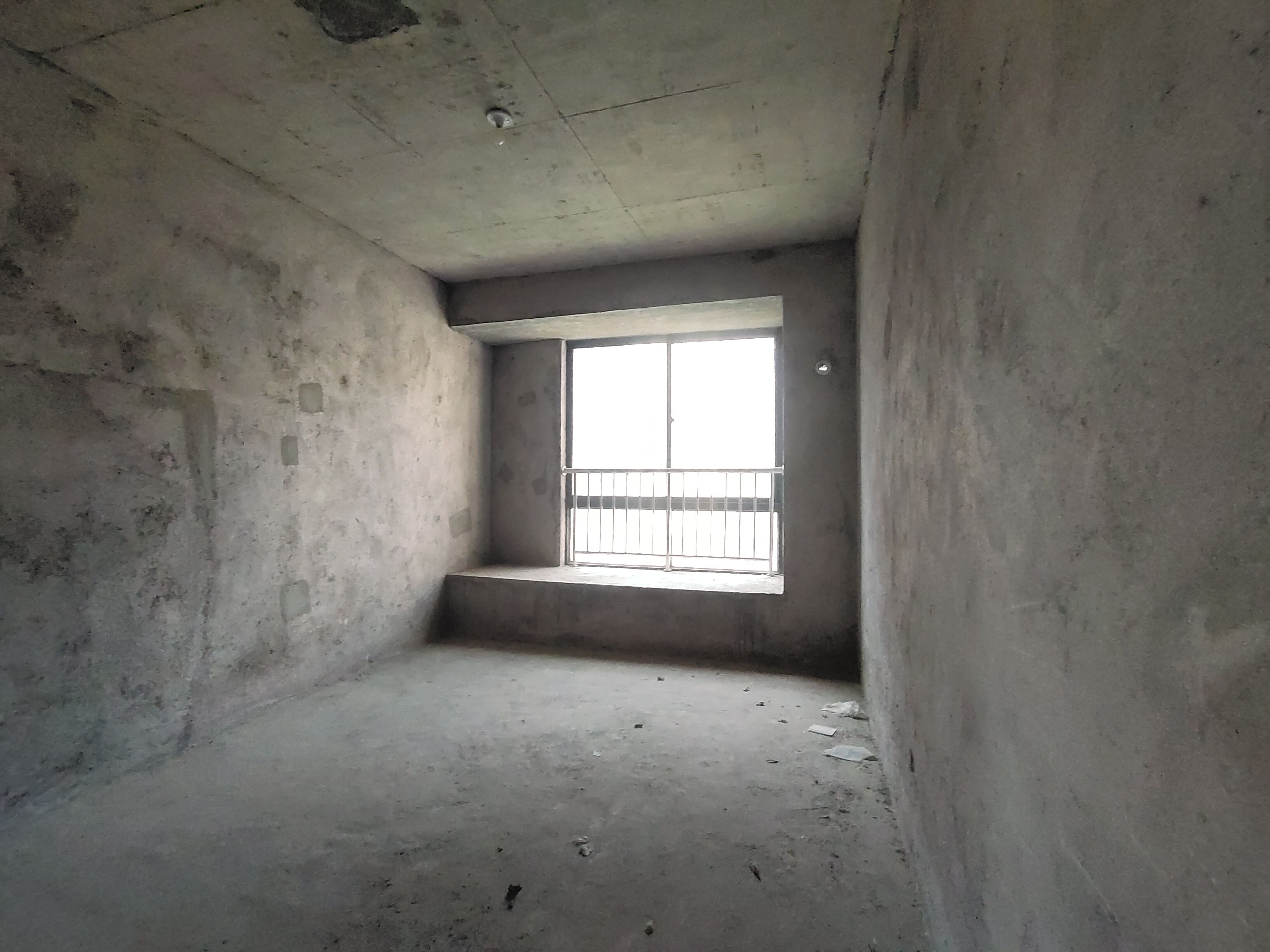 天门壹号  3室2厅1卫    48.0万 天门壹号  3室2厅1卫    48.0万客厅