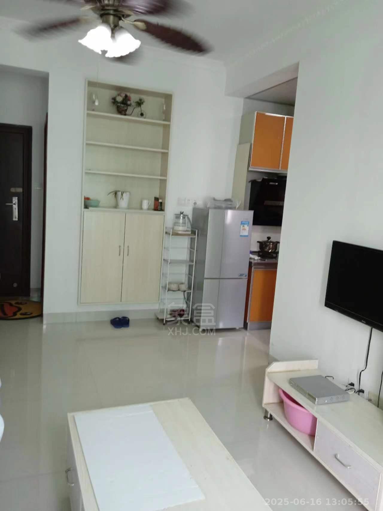 华晨御园 1室0厅0卫 1400.0元/月 华晨御园 1室0厅0卫 1400.0元/月室内图