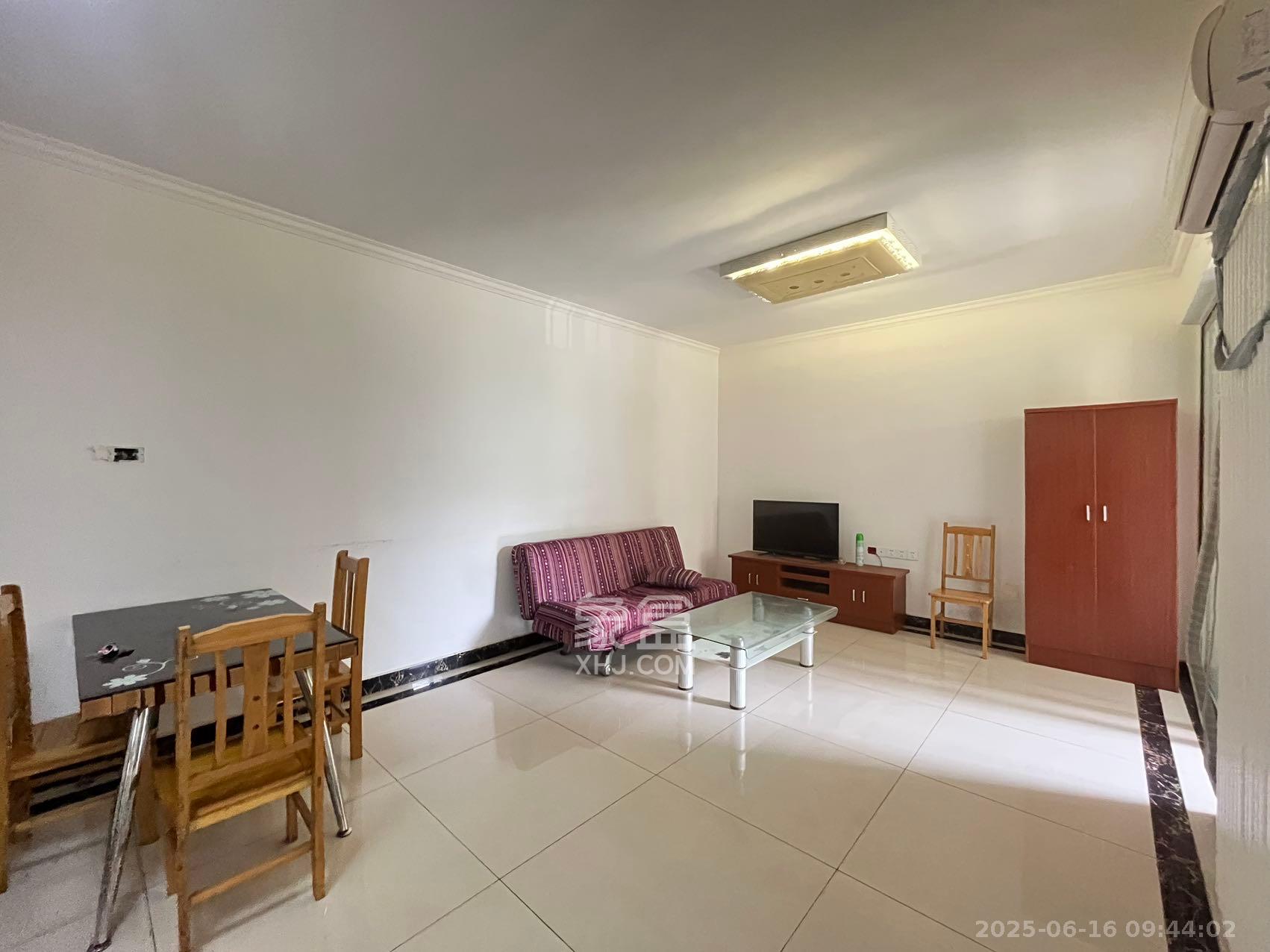 怡海星城 3室2厅1卫 1800.0元/月 怡海星城 3室2厅1卫 1800.0元/月室内图