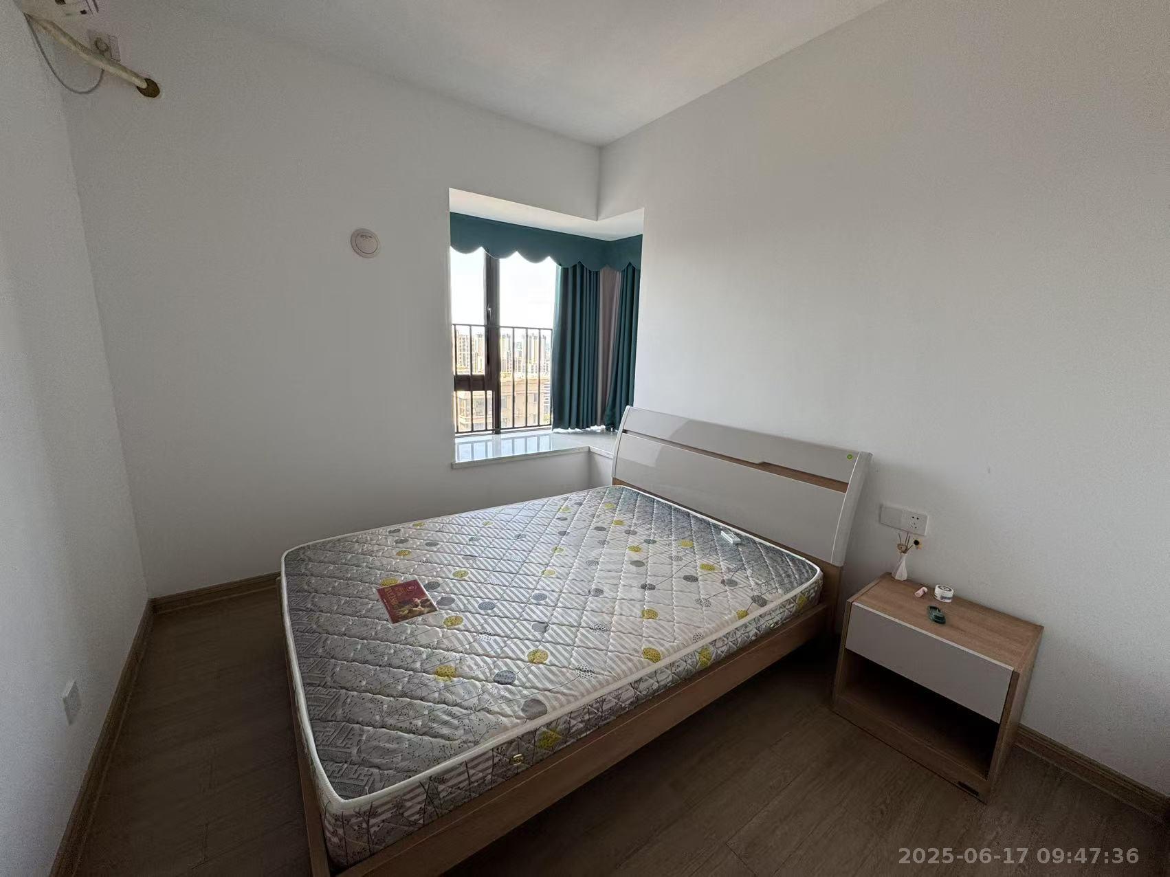 美的翰城  4室2厅2卫    2000.0元/月 美的翰城  4室2厅2卫    2000.0元/月室内图