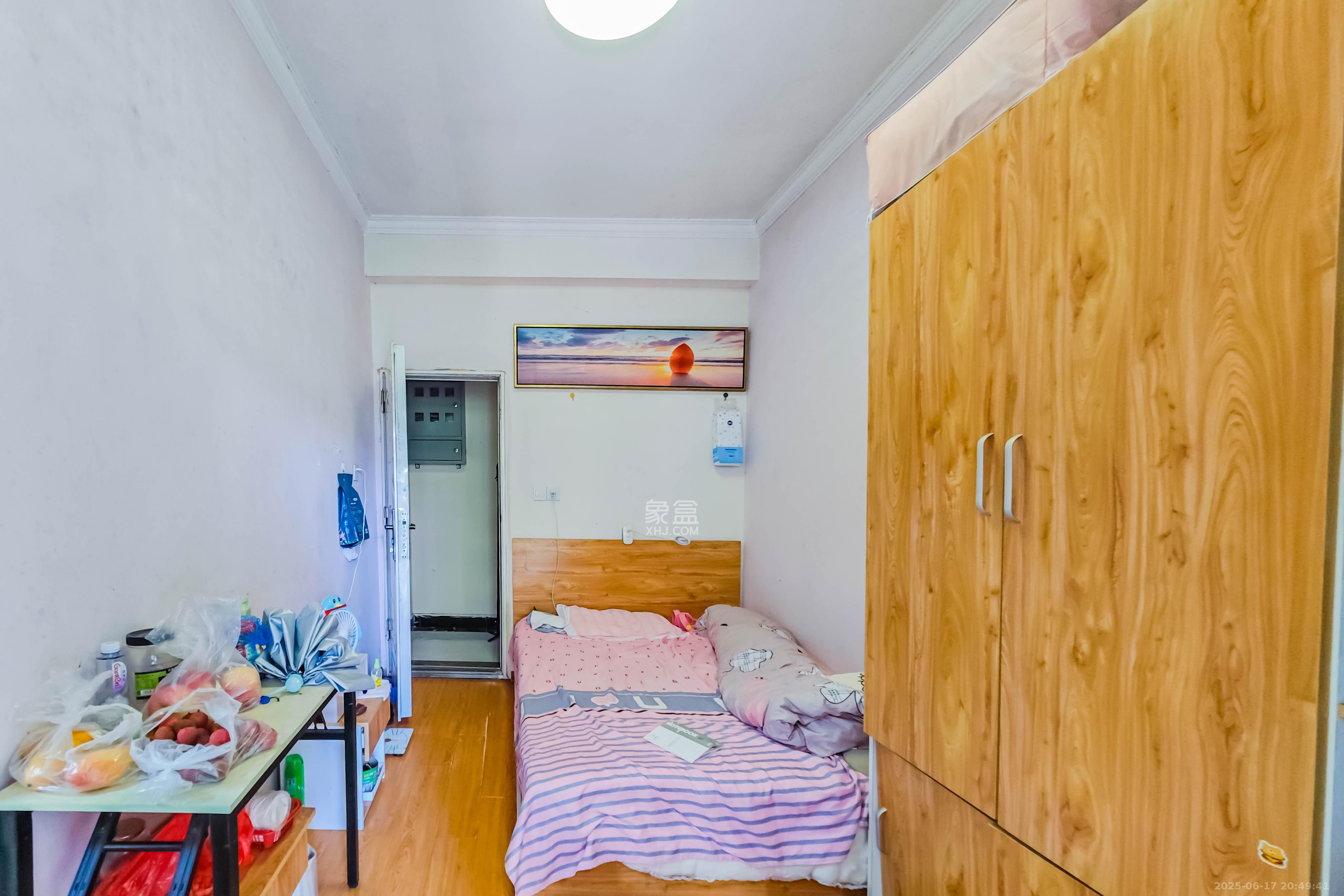 英郡年华 4室2厅1卫 105.0万 英郡年华 4室2厅1卫 105.0万卧室