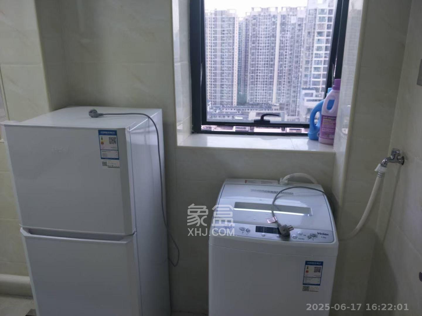 未来漫城  1室1厅1卫   1500.00元/月室内图