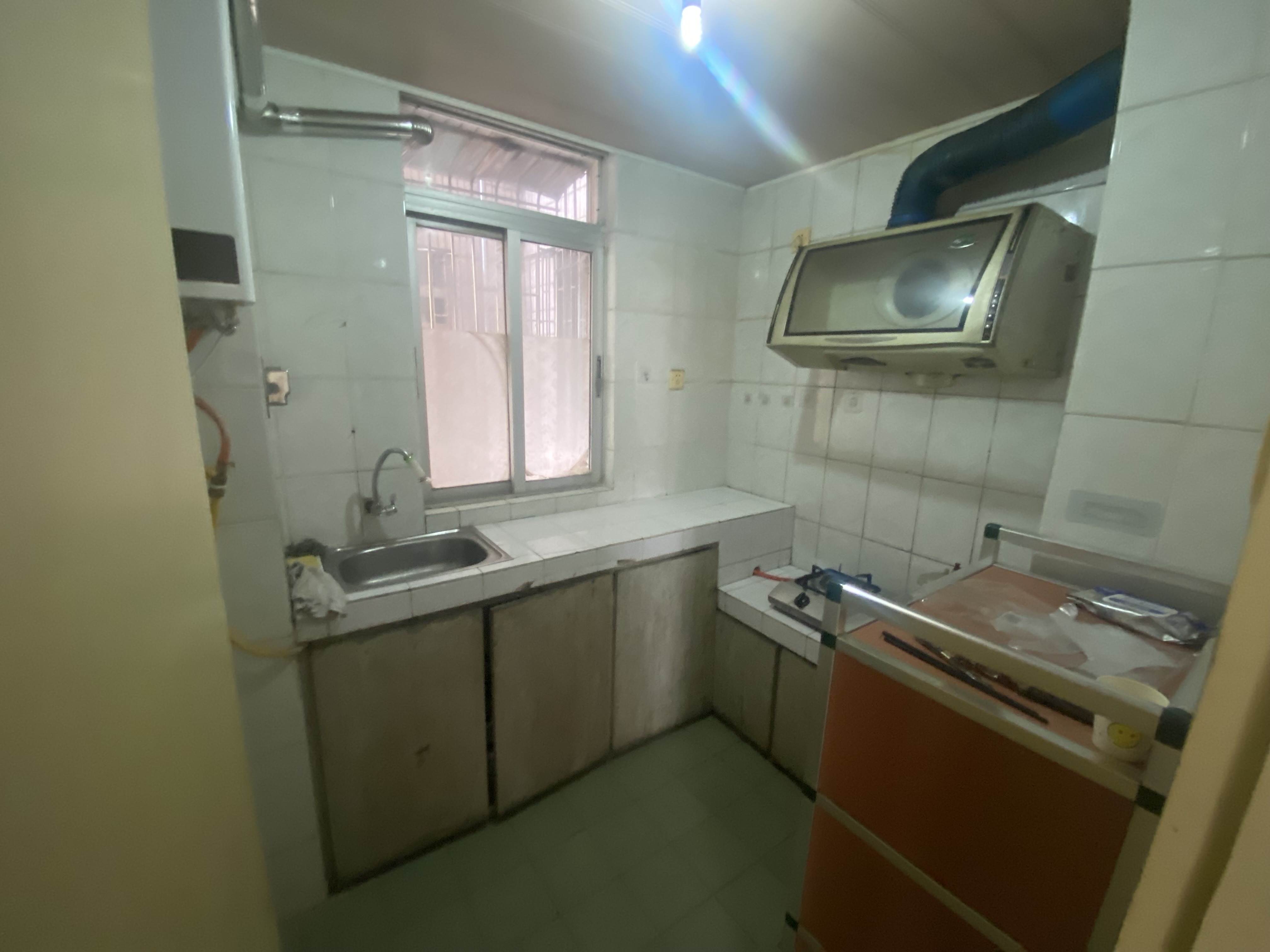 国托公寓 2室2厅1卫 1500.0元/月 国托公寓 2室2厅1卫 1500.0元/月室内图