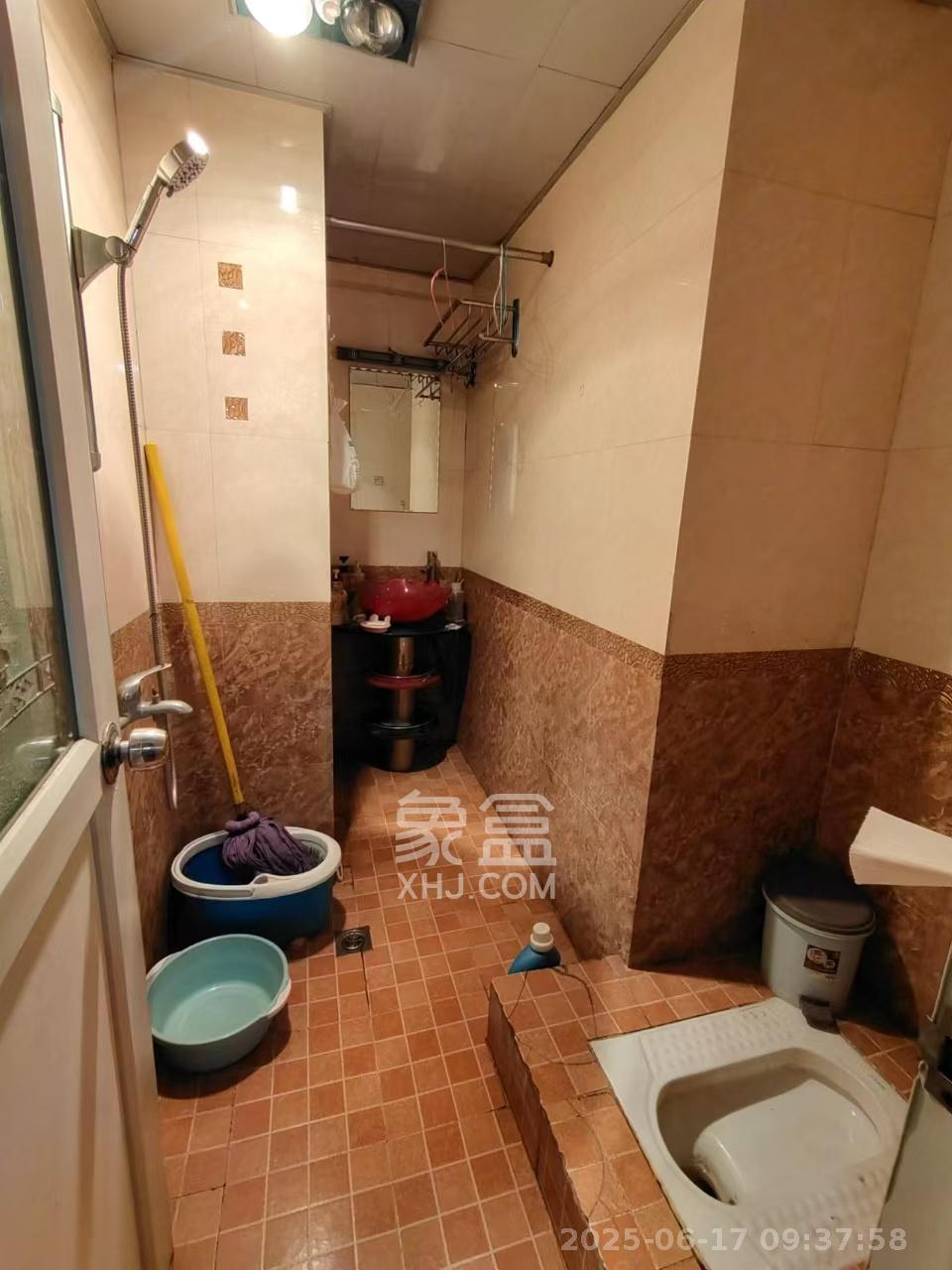 湘域中央  2室1厅1卫   1800.00元/月室内图