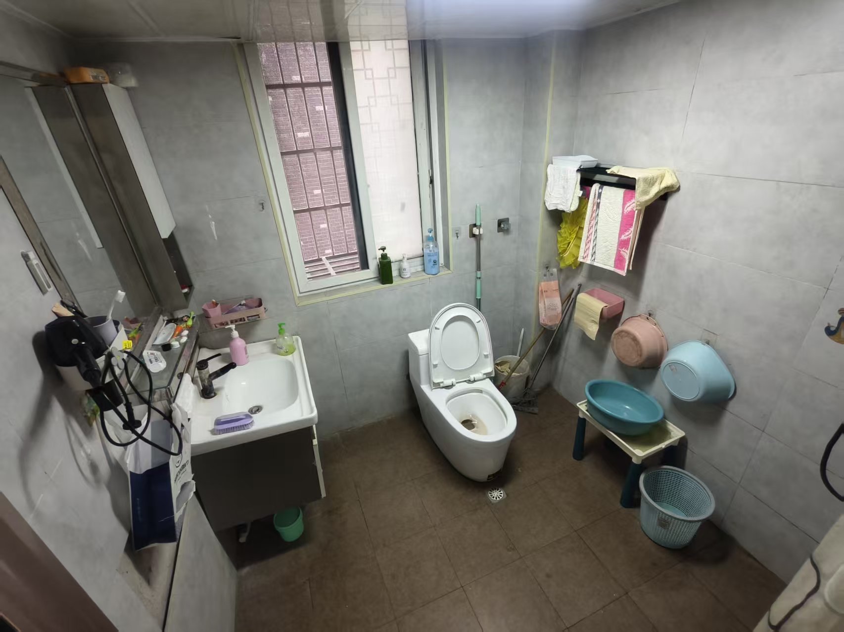 马良小区  2室2厅1卫    29.8万 马良小区  2室2厅1卫    29.8万室内图