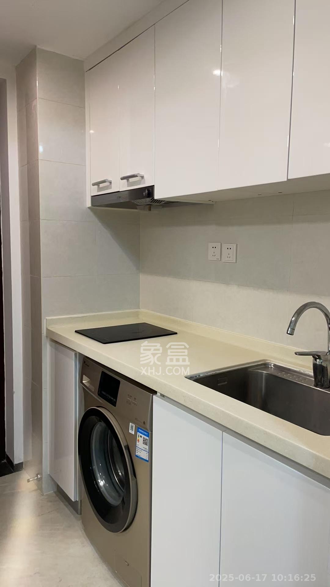 中海国际二期 1室1厅1卫 1300.0元/月 中海国际二期 1室1厅1卫 1300.0元/月室内图