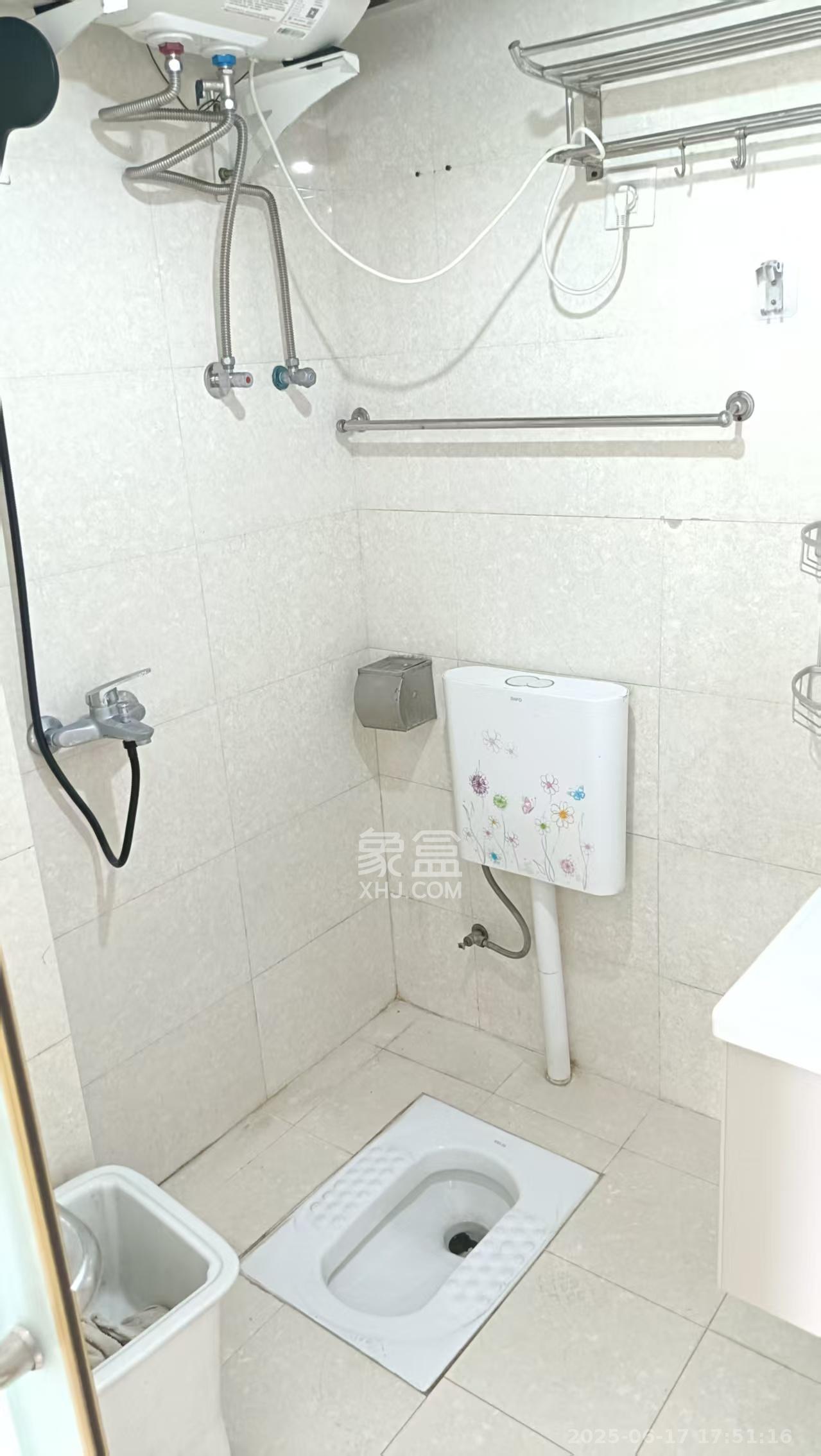 新芙蓉之都  2室1厅1卫   2900.00元/月室内图
