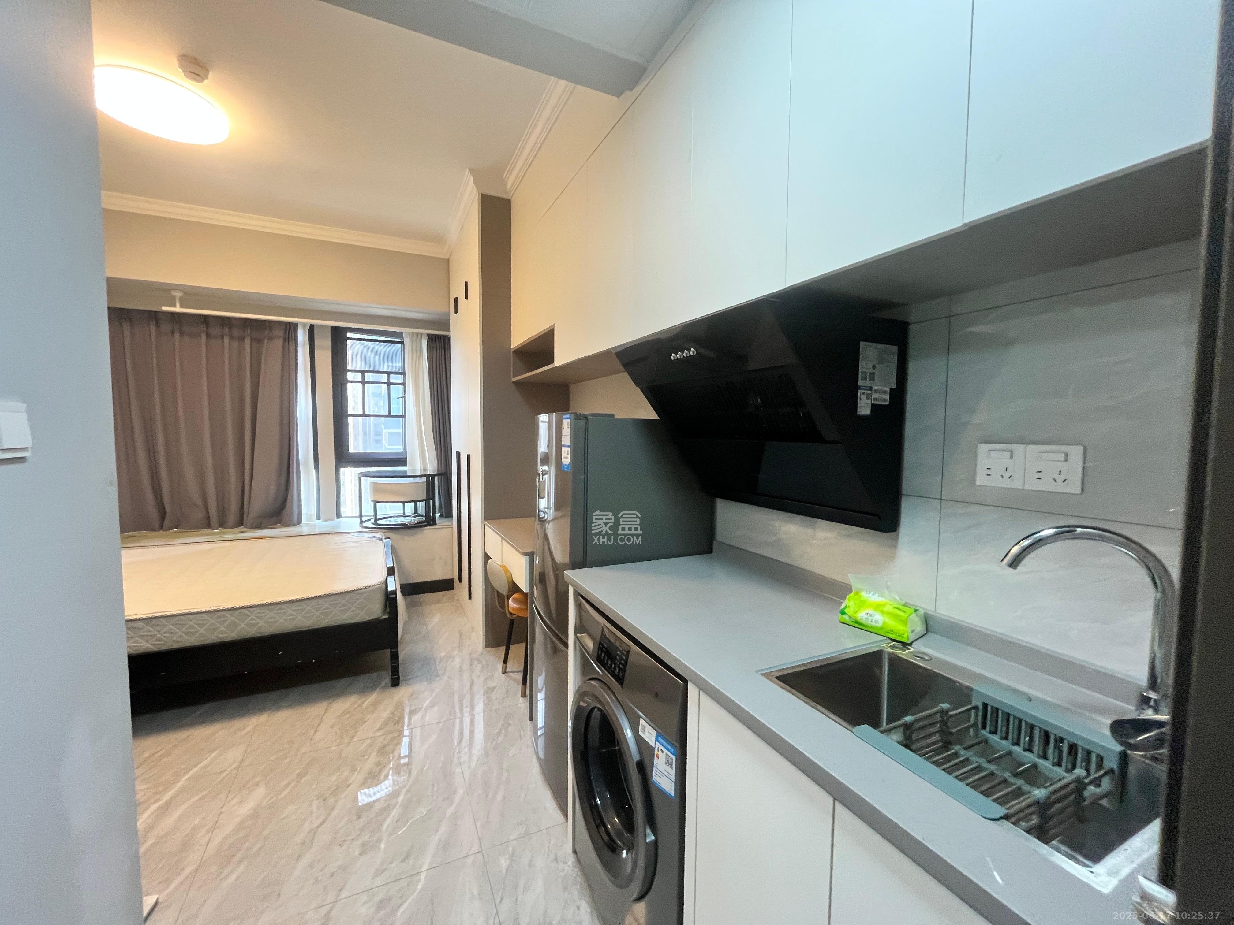 龙湖铂金岛 1室0厅0卫 1600.0元/月 龙湖铂金岛 1室0厅0卫 1600.0元/月室内图