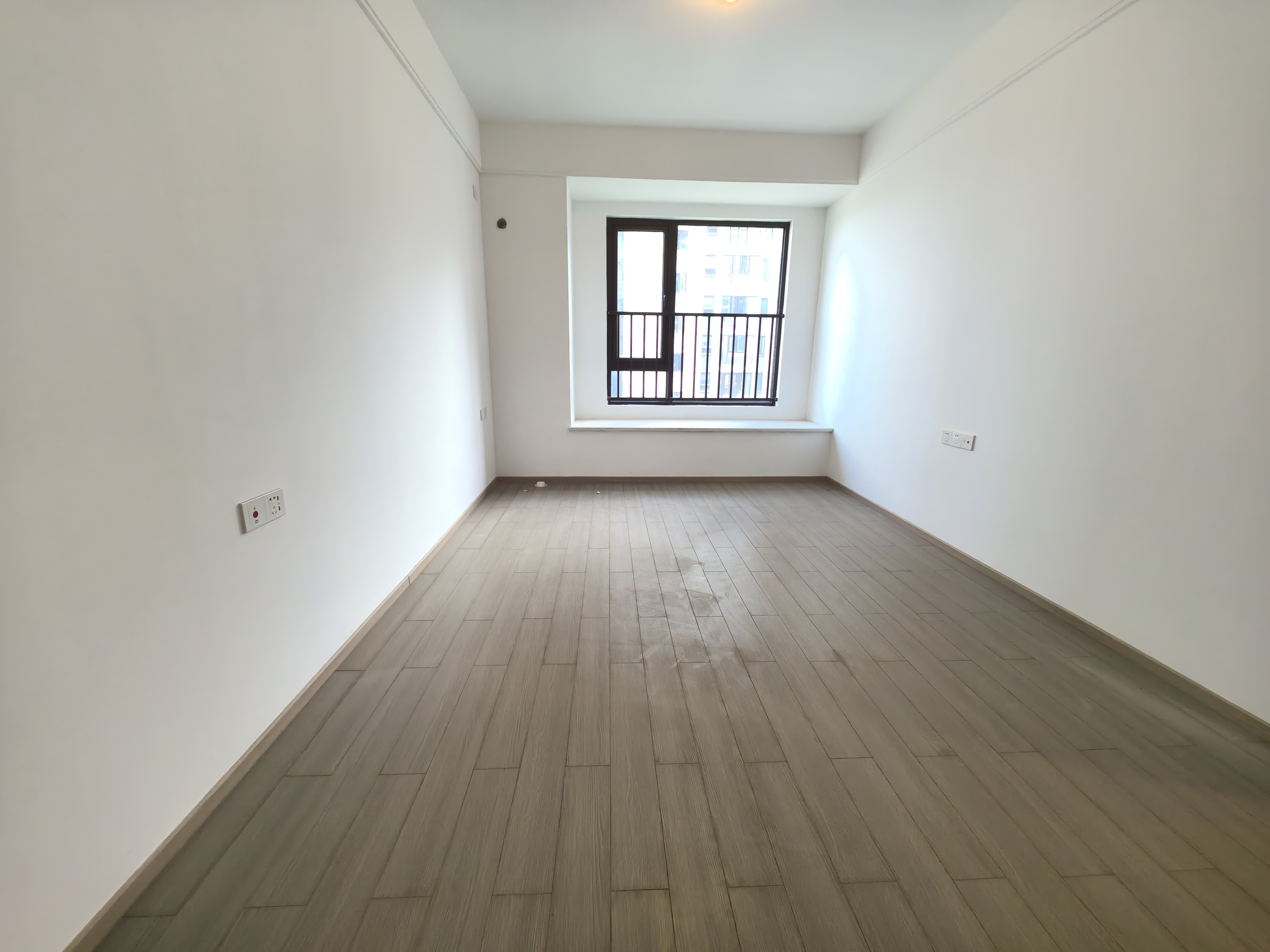 金茂如茂苑 3室2厅2卫 53.8万 金茂如茂苑 3室2厅2卫 53.8万室内图