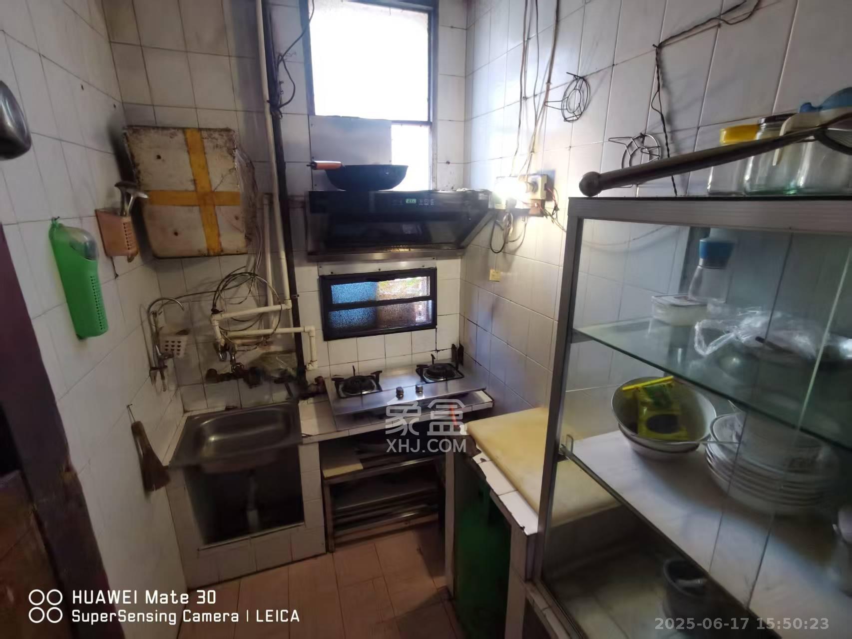 韶山路散盘 3室1厅1卫 1200.0元/月 韶山路散盘 3室1厅1卫 1200.0元/月室内图