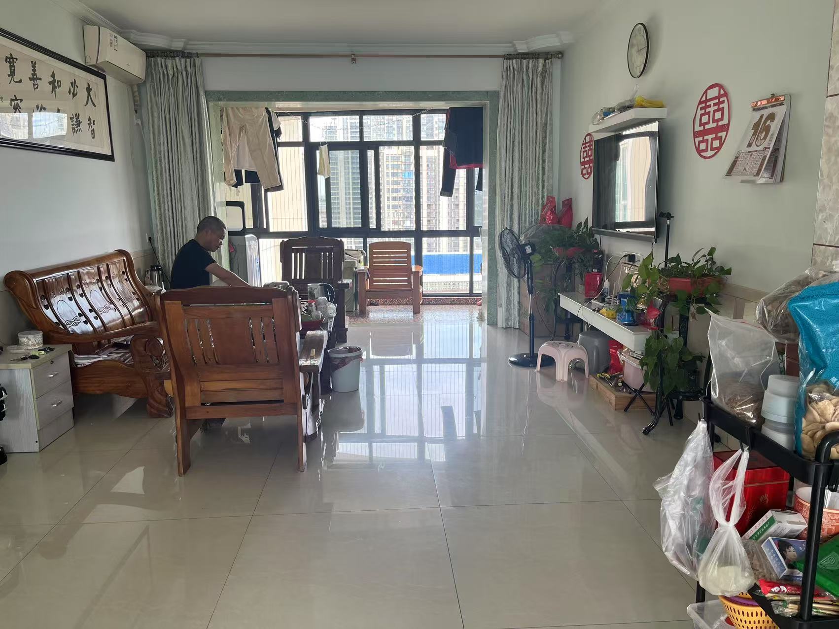 展兴高新花园 3室2厅2卫 135.0万 展兴高新花园 3室2厅2卫 135.0万室内图