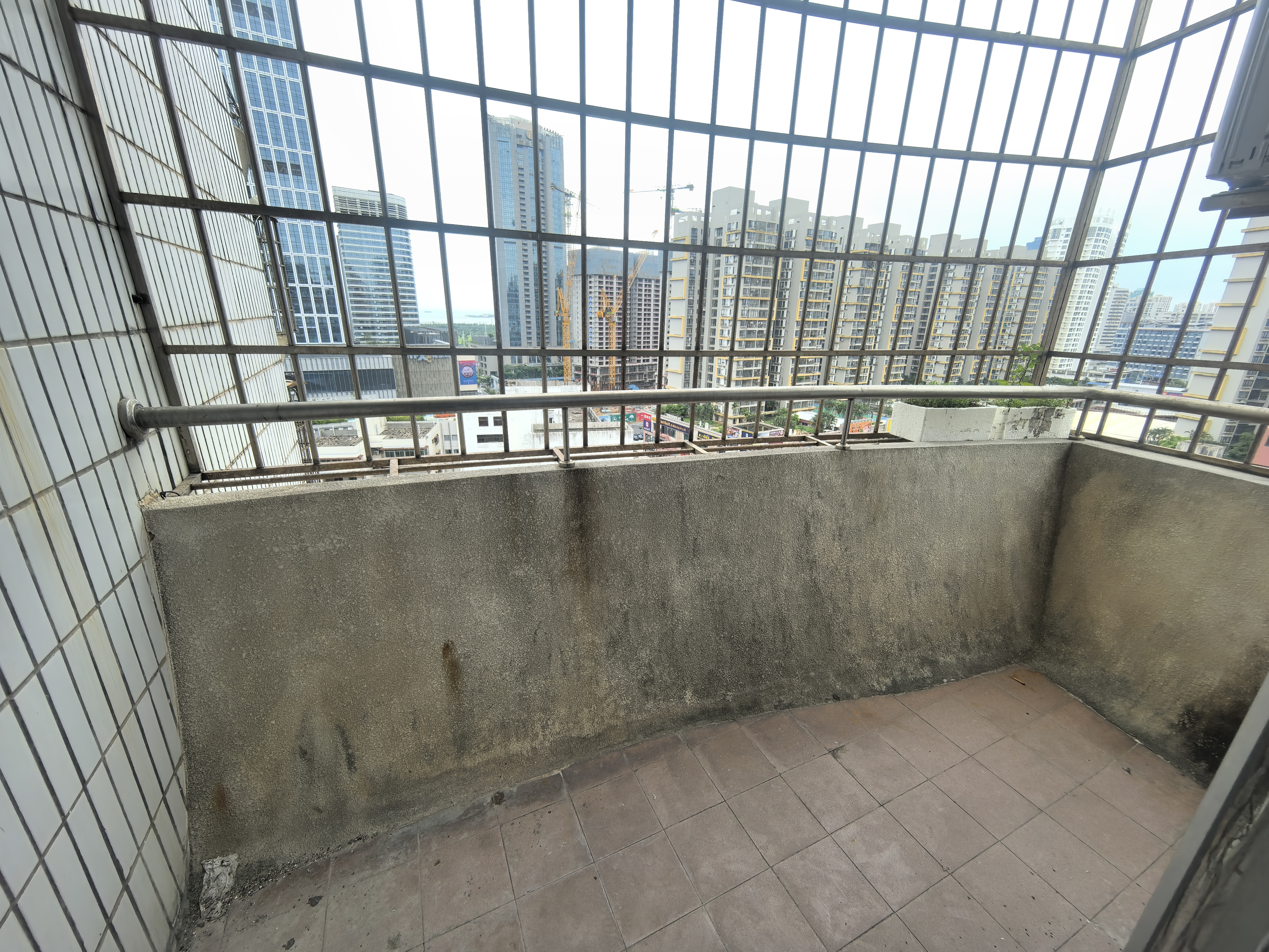 华锦苑 3室2厅2卫 2000.0元/月 华锦苑 3室2厅2卫 2000.0元/月室内图