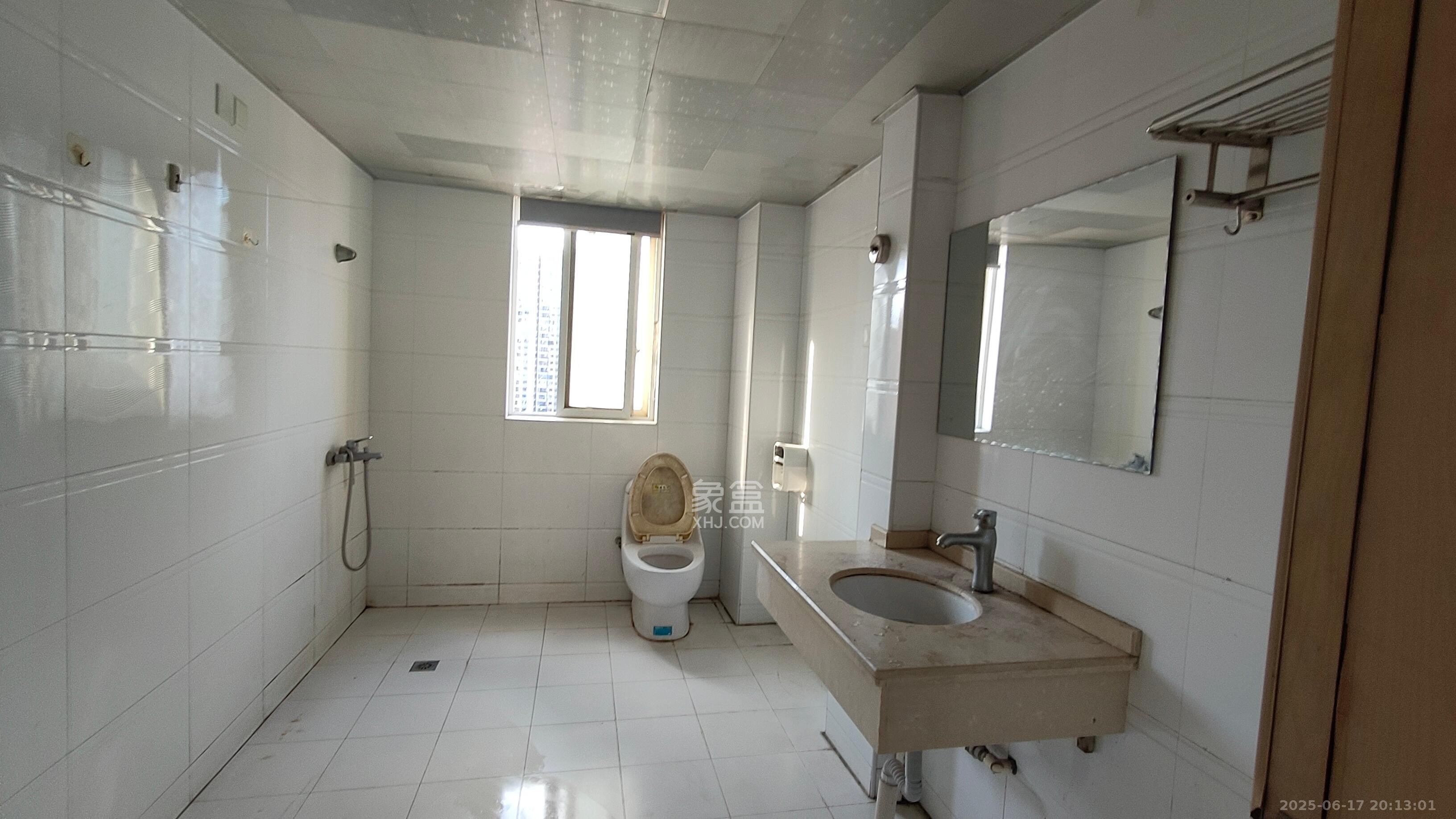 筑梦园 1室2厅1卫 2000.0元/月 筑梦园 1室2厅1卫 2000.0元/月室内图