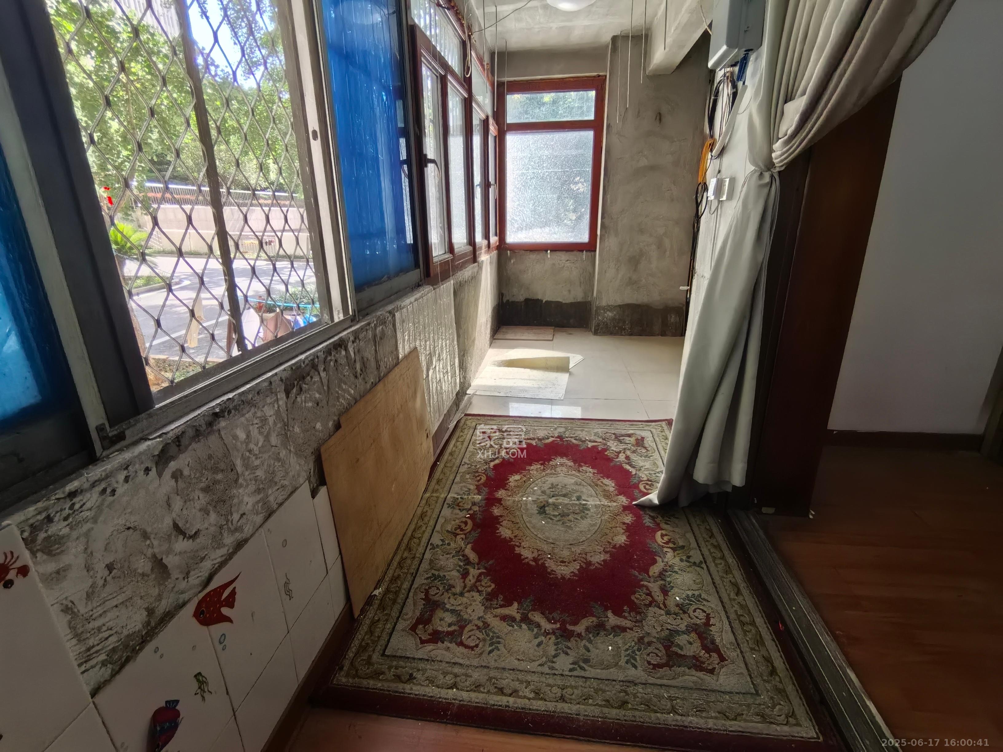 省财政厅宿舍 3室1厅1卫 2200.0元/月 省财政厅宿舍 3室1厅1卫 2200.0元/月室内图