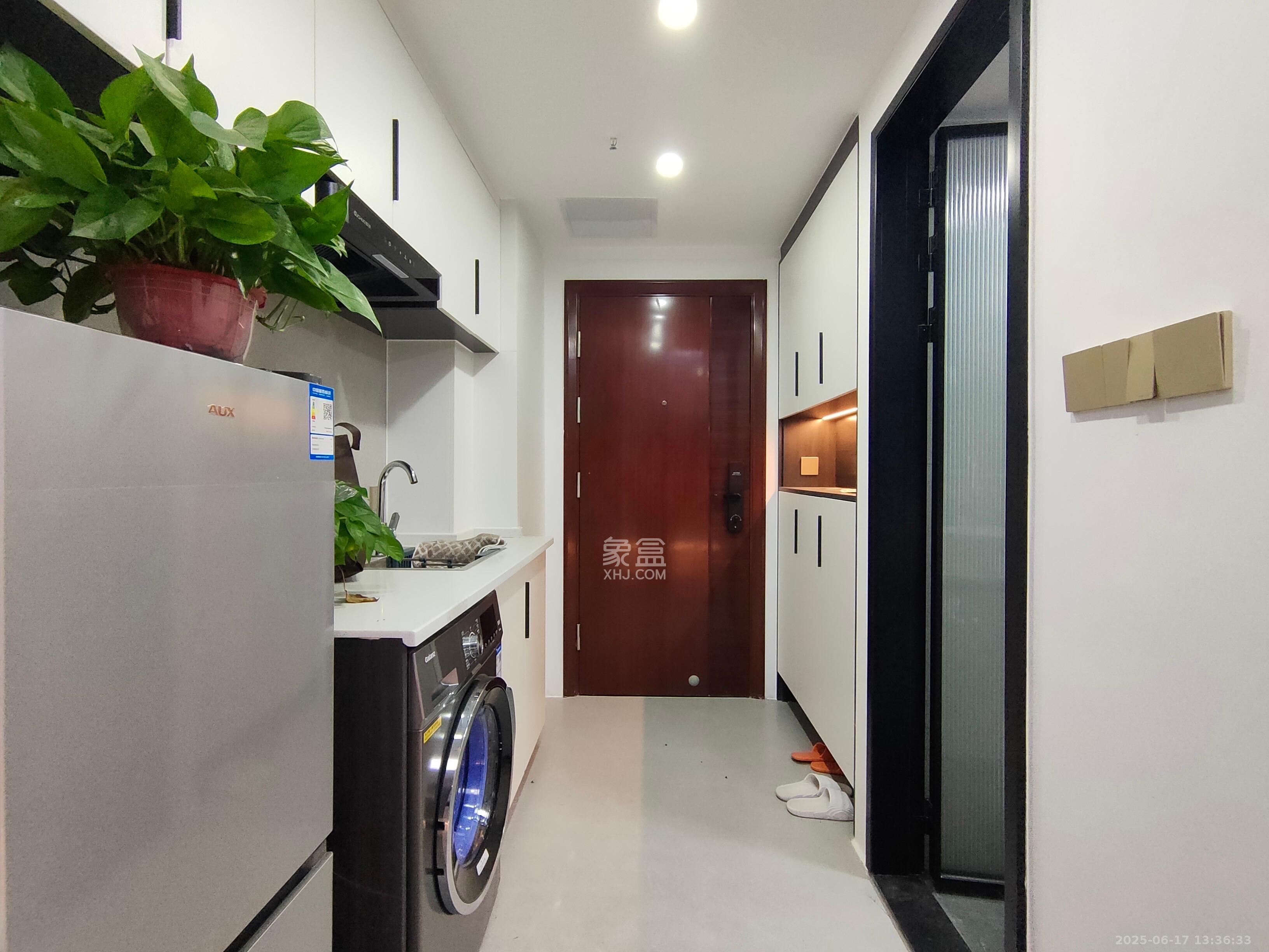 碧桂园城市之光 1室1厅1卫 1600.0元/月 碧桂园城市之光 1室1厅1卫 1600.0元/月室内图