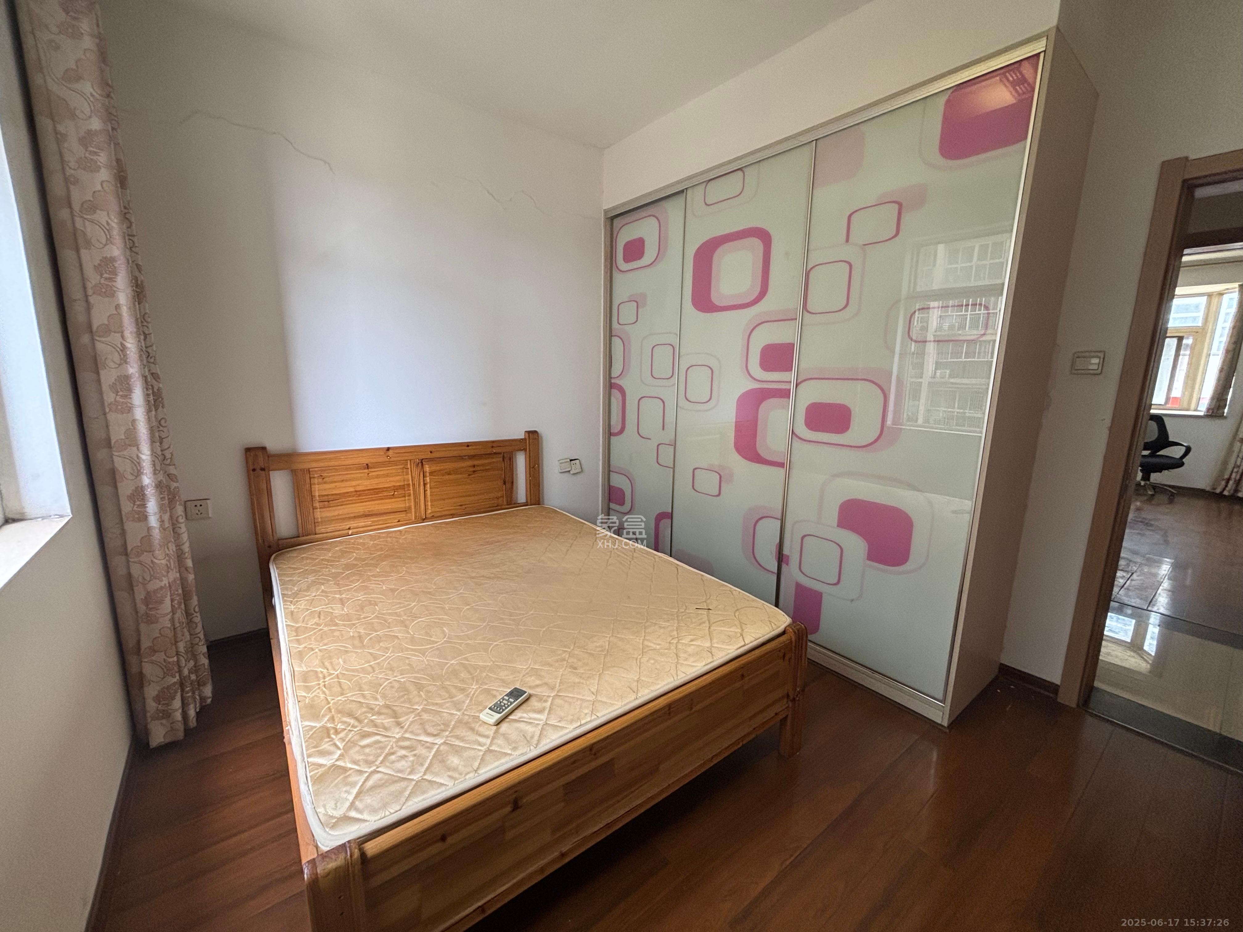 木莲花苑  3室2厅2卫    2500.0元/月 木莲花苑  3室2厅2卫    2500.0元/月室内图