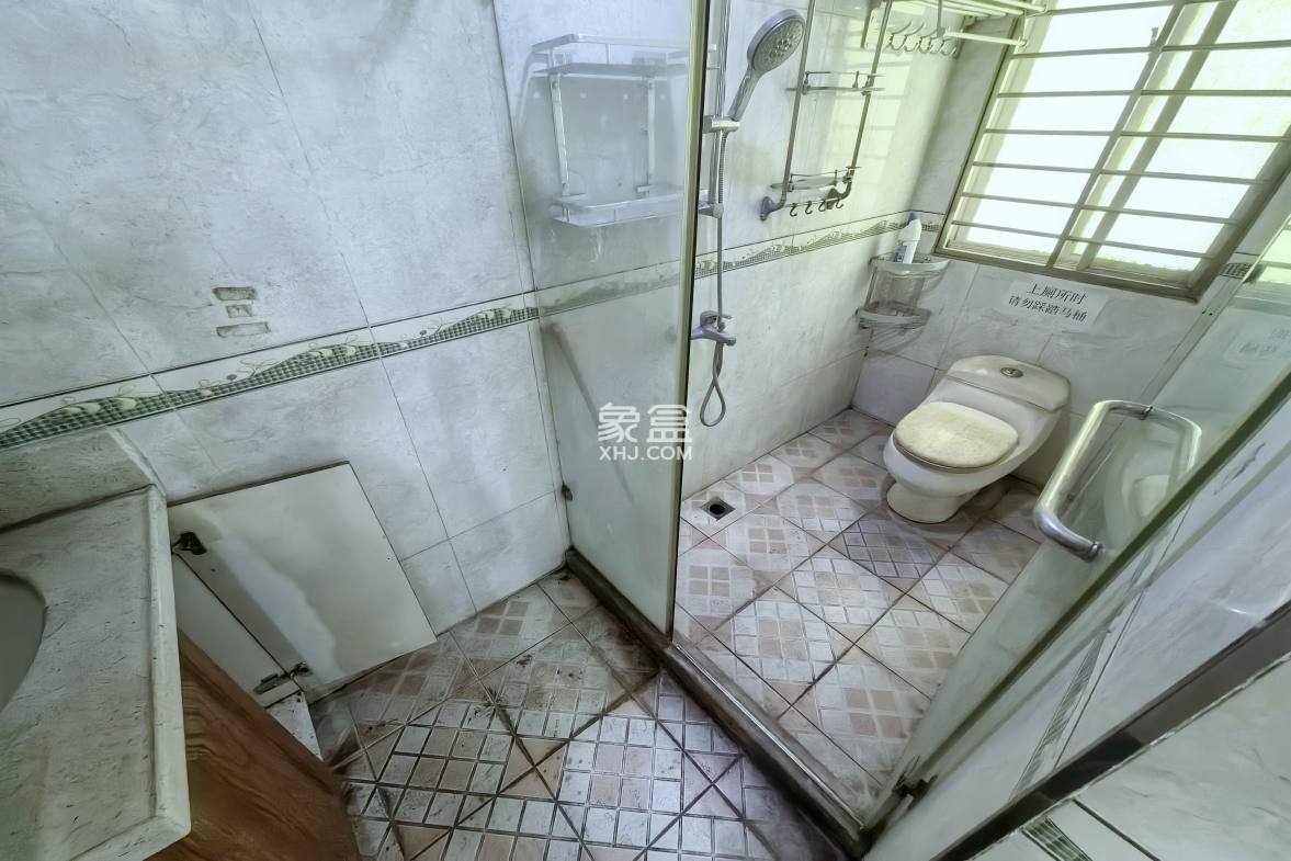 中盐大厦 3室2厅2卫 3800.0元/月 中盐大厦 3室2厅2卫 3800.0元/月室内图