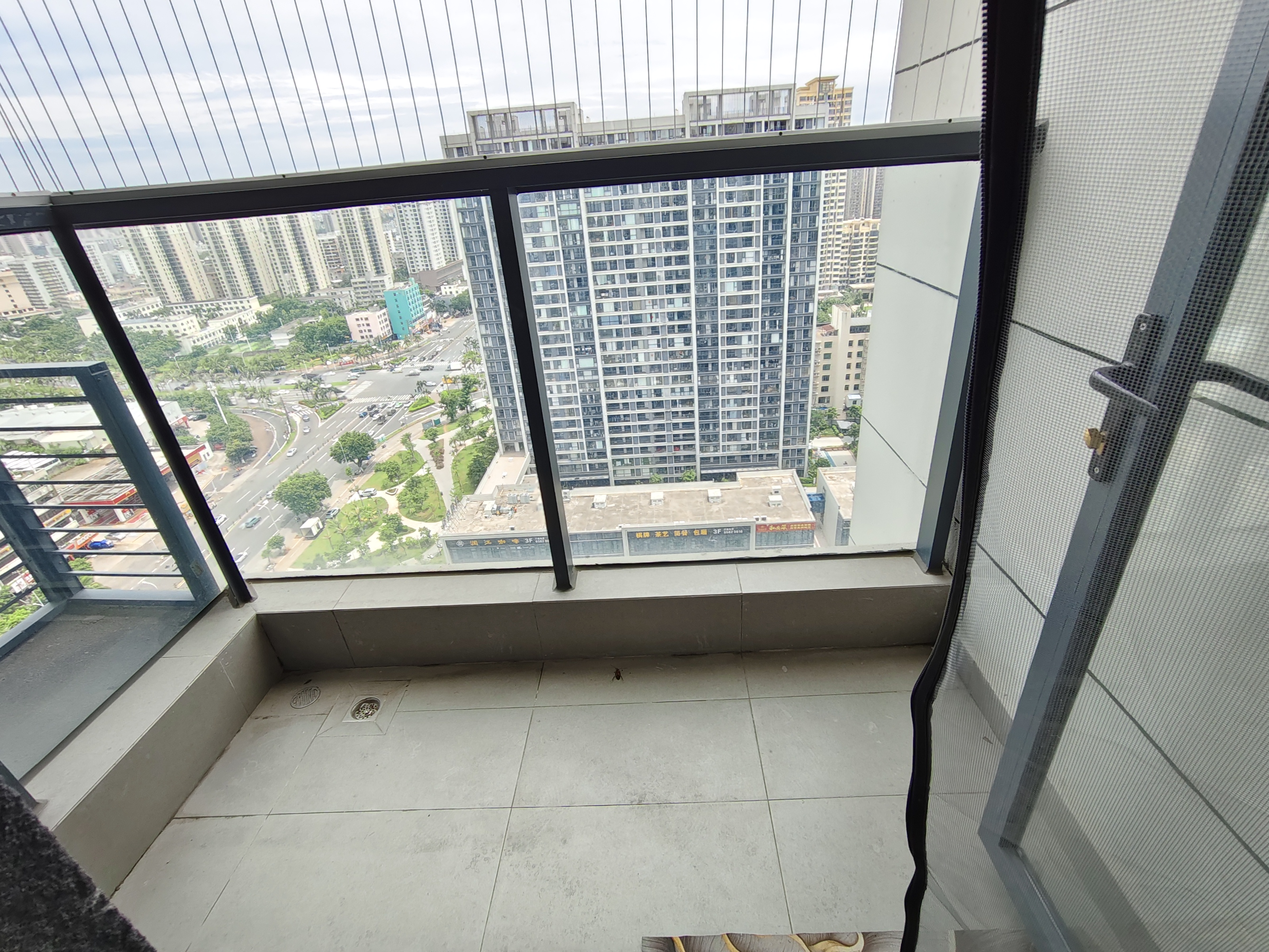 润山府  3室2厅2卫    3000.0元/月 润山府  3室2厅2卫    3000.0元/月室内图