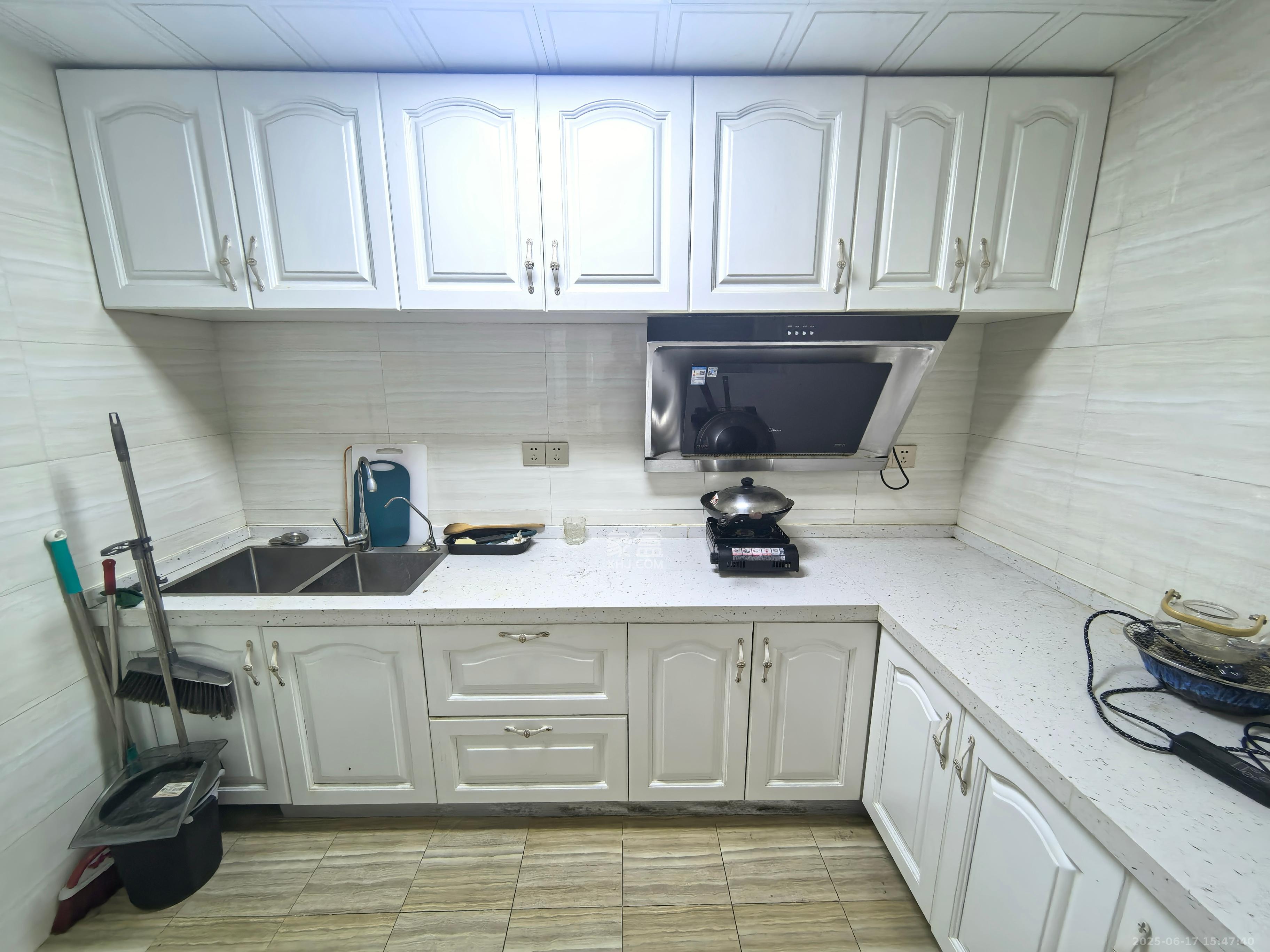 保利国际广场 4室0厅0卫 12000.0元/月 保利国际广场 4室0厅0卫 12000.0元/月室内图