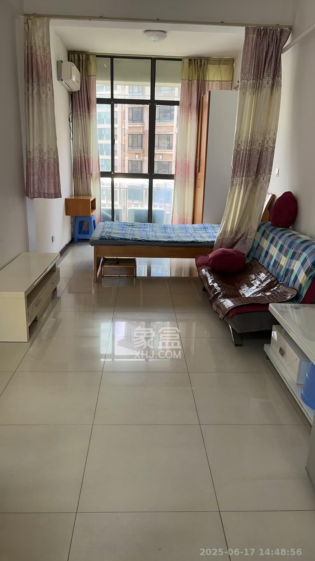 鑫远湘府逸园 2室1厅1卫 1700.0元/月 鑫远湘府逸园 2室1厅1卫 1700.0元/月室内图