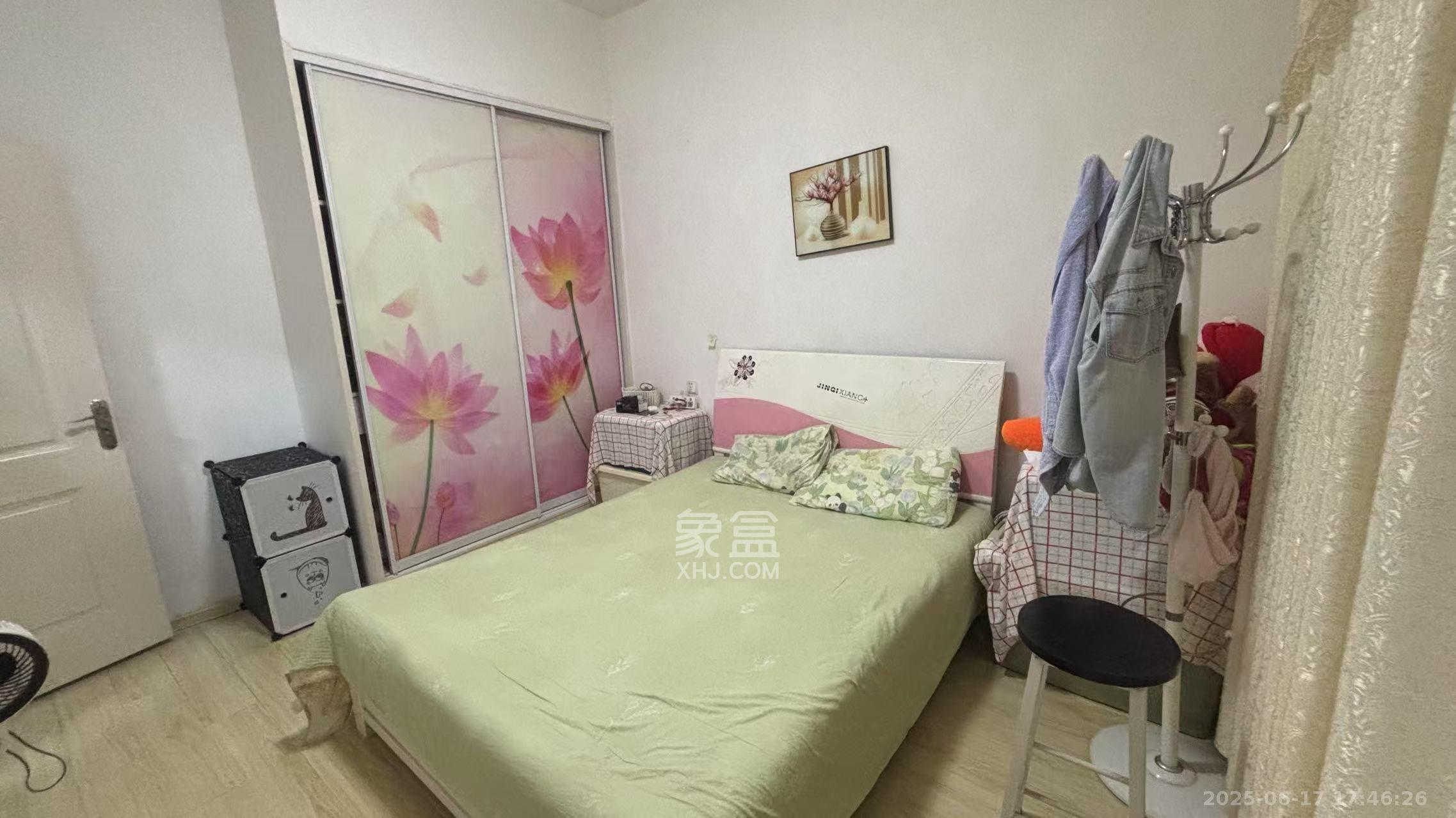 海关钢晓村  2室2厅1卫   1000.00元/月室内图