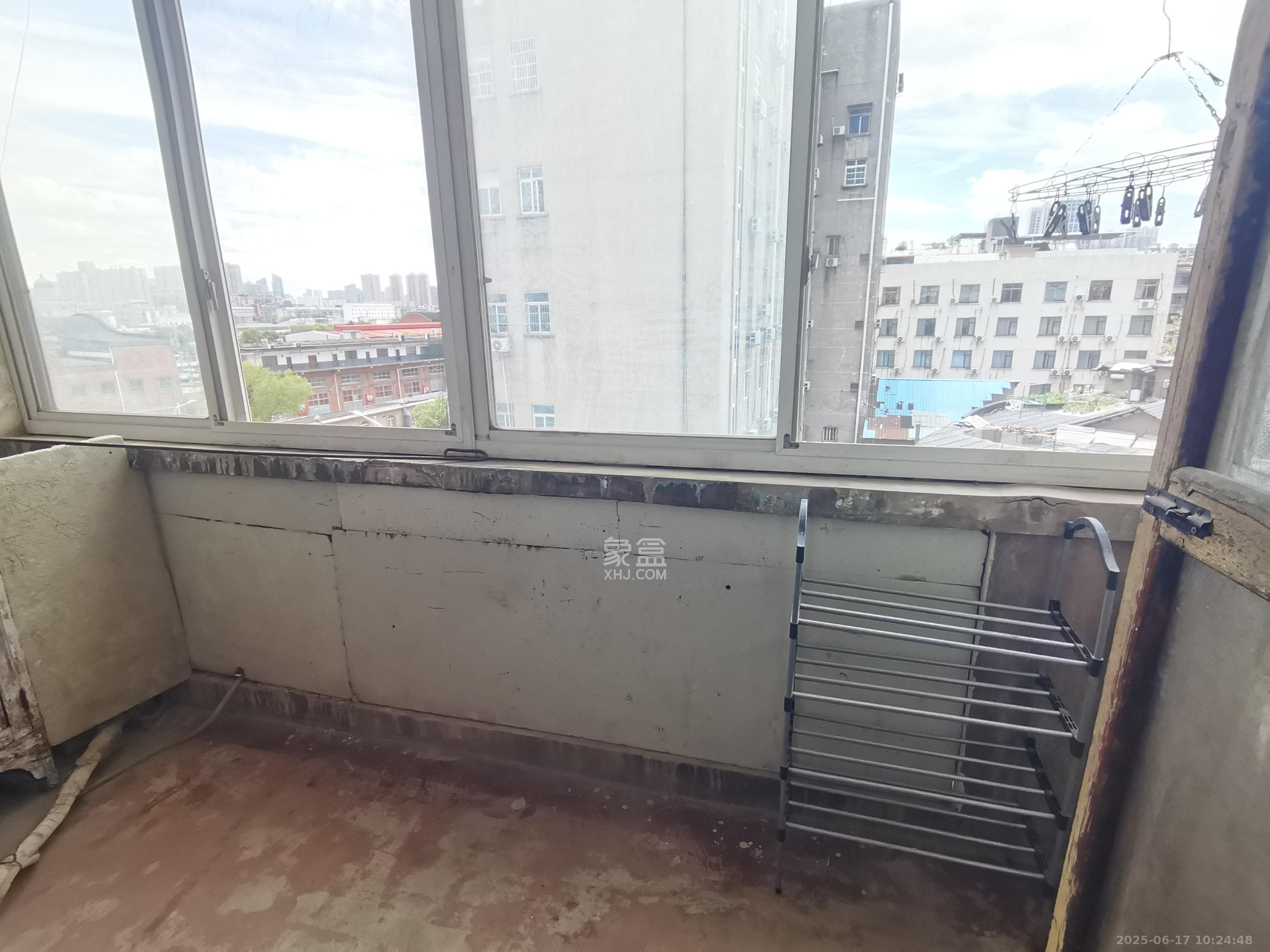 左家塘散盘(营山巷、曾家湾巷、妹子山巷) 2室1厅1卫 1100.0元/月 左家塘散盘(营山巷、曾家湾巷、妹子山巷) 2室1厅1卫 1100.0元/月室内图