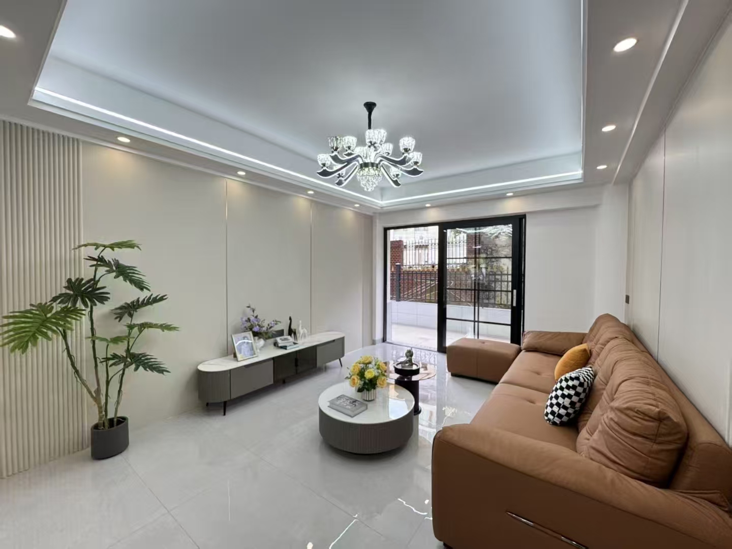 梦苑小区 3室2厅1卫 105.0万 梦苑小区 3室2厅1卫 105.0万室内图