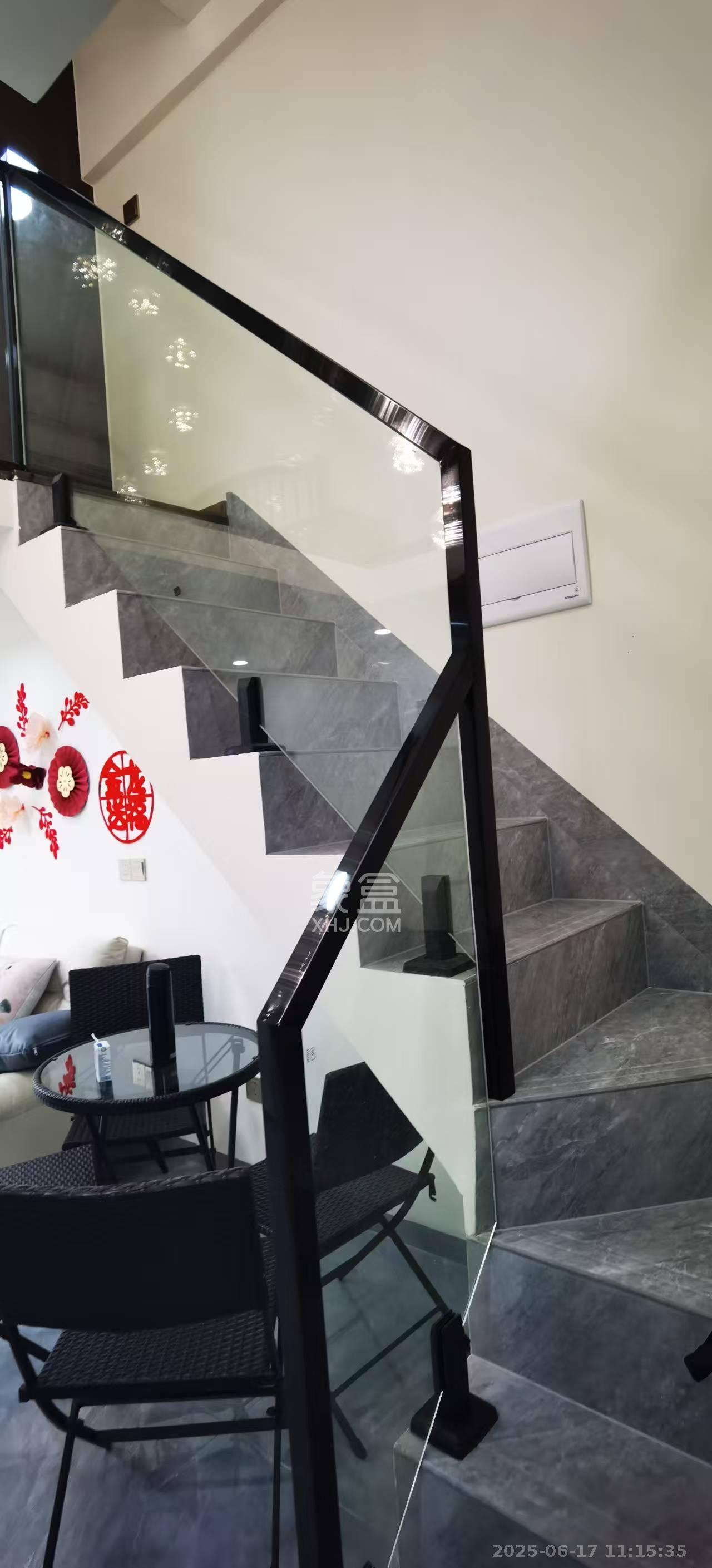 中国铁建湘语梅溪  2室2厅1卫   2200.00元/月室内图