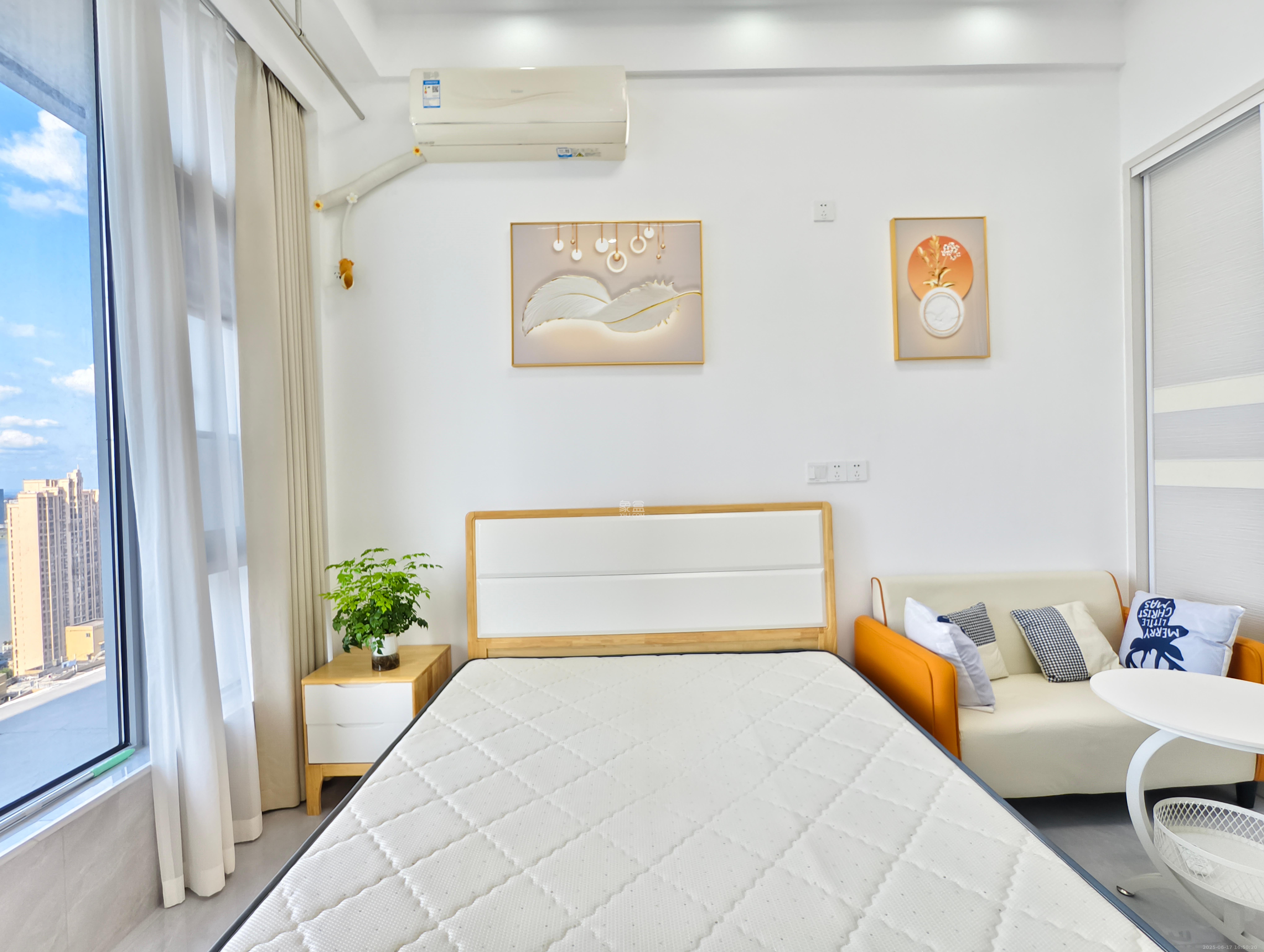 保利天禧EF区  1室1厅1卫   1800.00元/月室内图