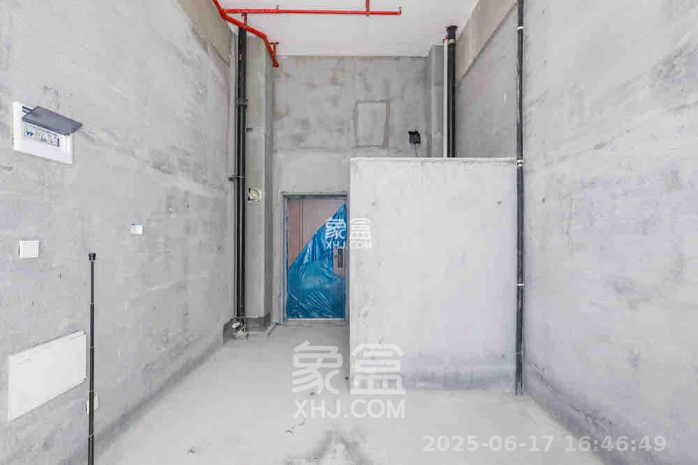 卓越中寰 2室1厅1卫 2000.0元/月 卓越中寰 2室1厅1卫 2000.0元/月室内图