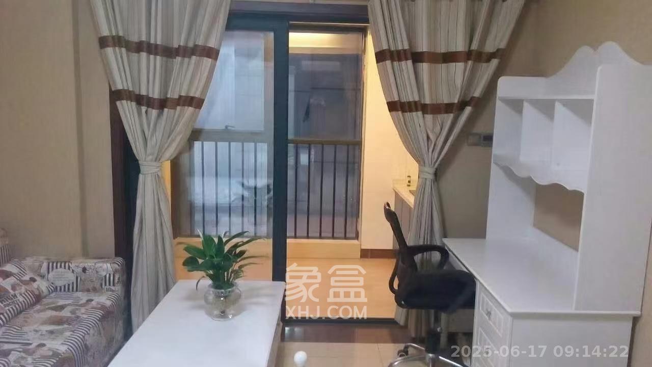 东塘瑞府  1室0厅1卫   1600.00元/月