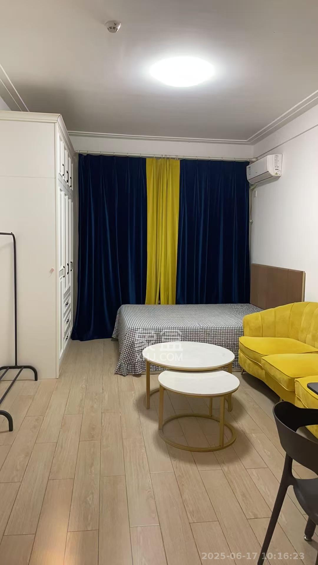 中海国际二期 1室1厅1卫 1300.0元/月 中海国际二期 1室1厅1卫 1300.0元/月室内图