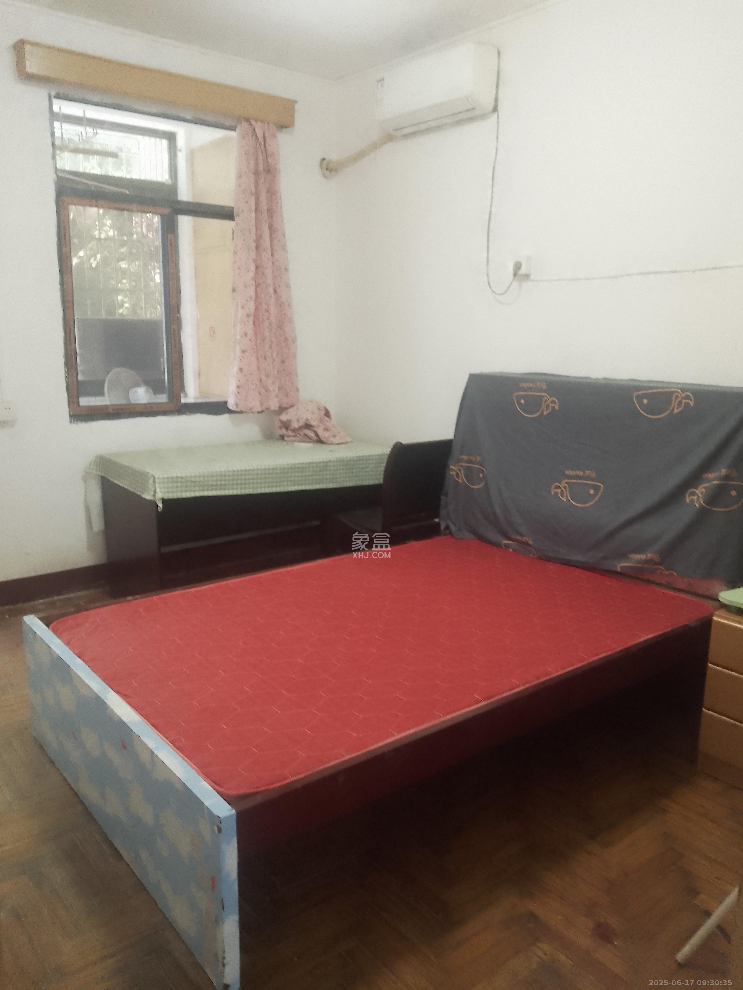 向东园社区(国税局宿舍)  2室1厅1卫   1600.00元/月室内图