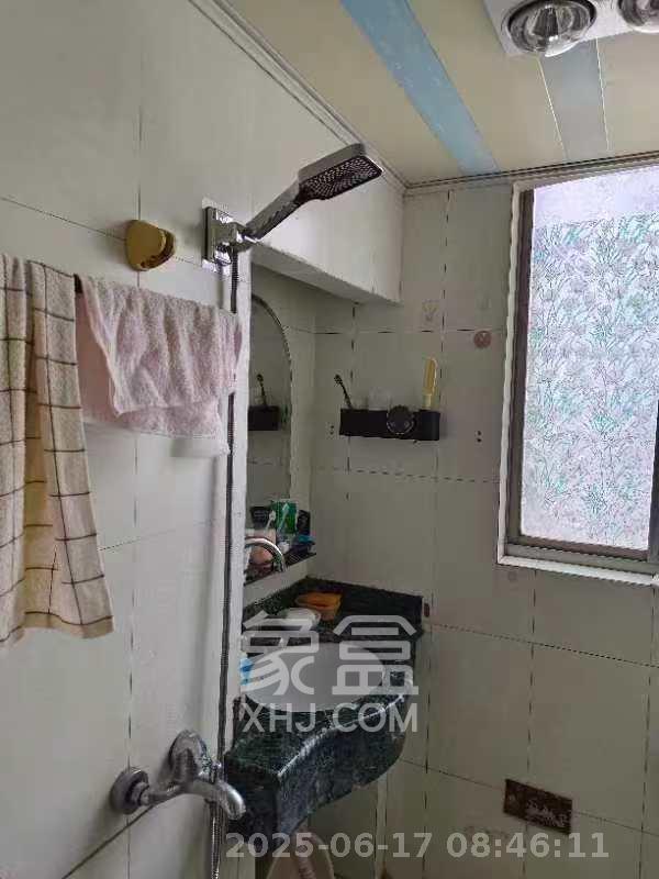 东方新世界  2室2厅1卫   2300.00元/月室内图