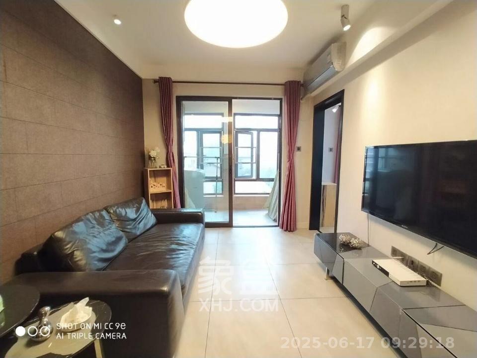 铂宫  1室1厅1卫   2900.00元/月室内图1