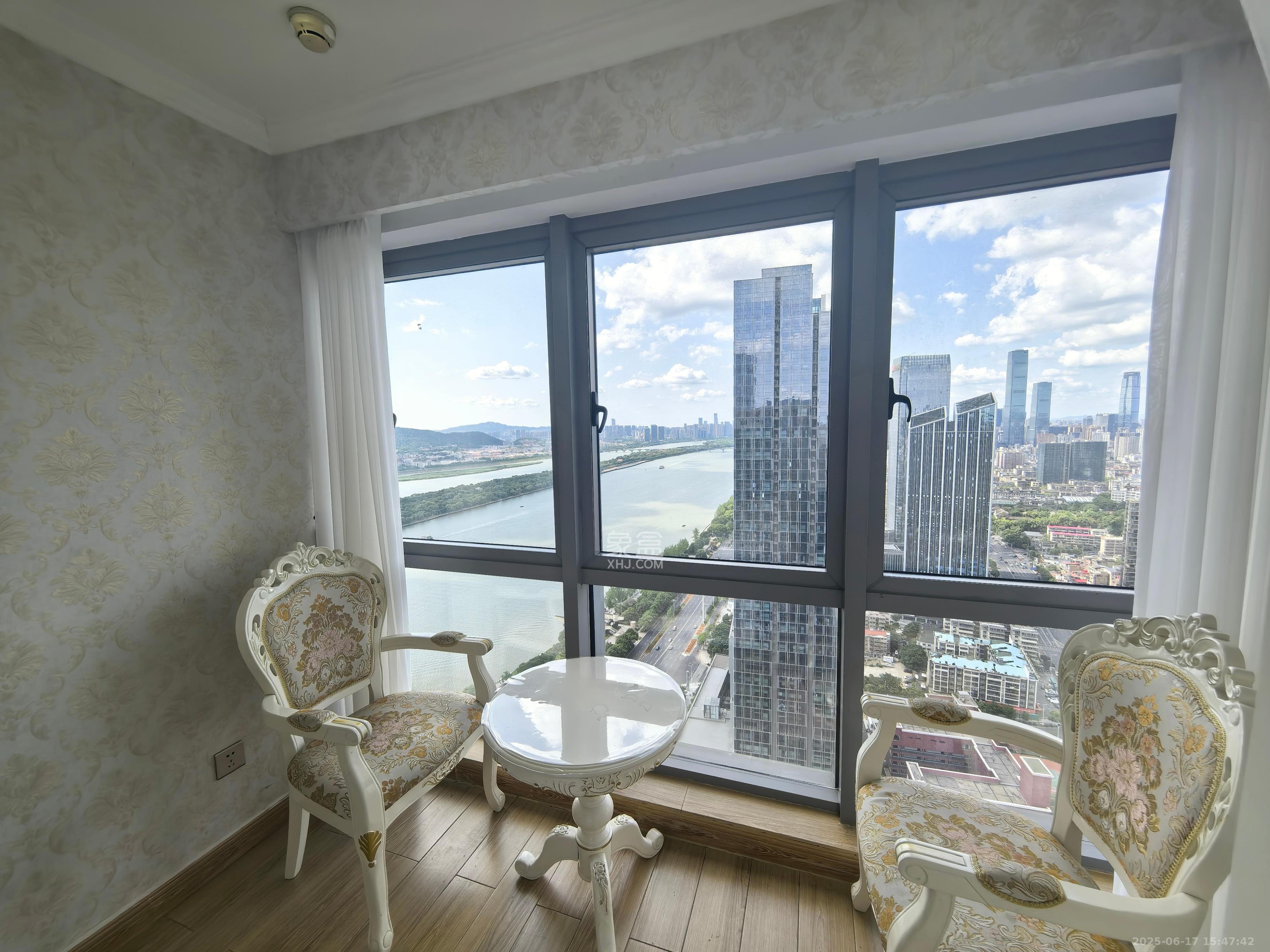 保利国际广场 4室0厅0卫 12000.0元/月 保利国际广场 4室0厅0卫 12000.0元/月室内图