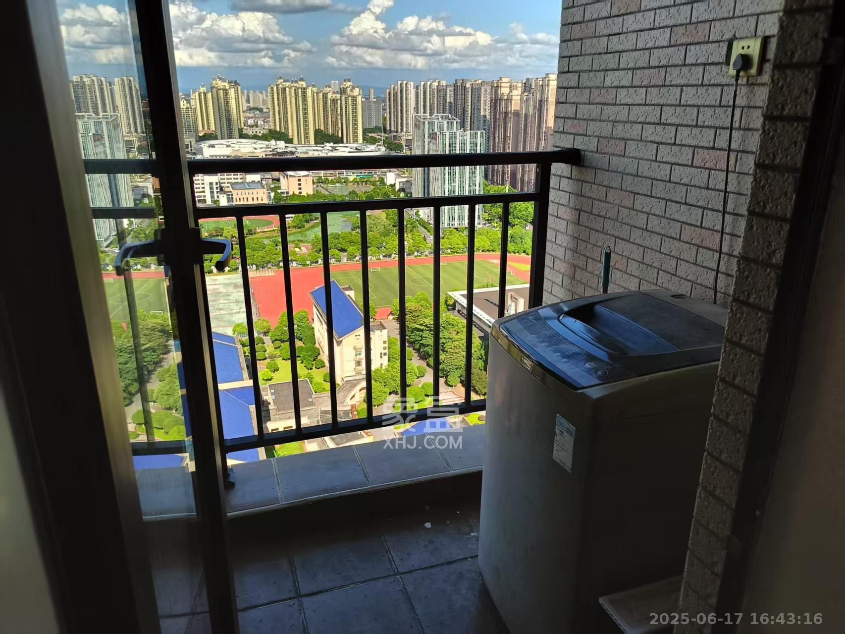 水岸世景  1室1厅1卫   950.00元/月室内图