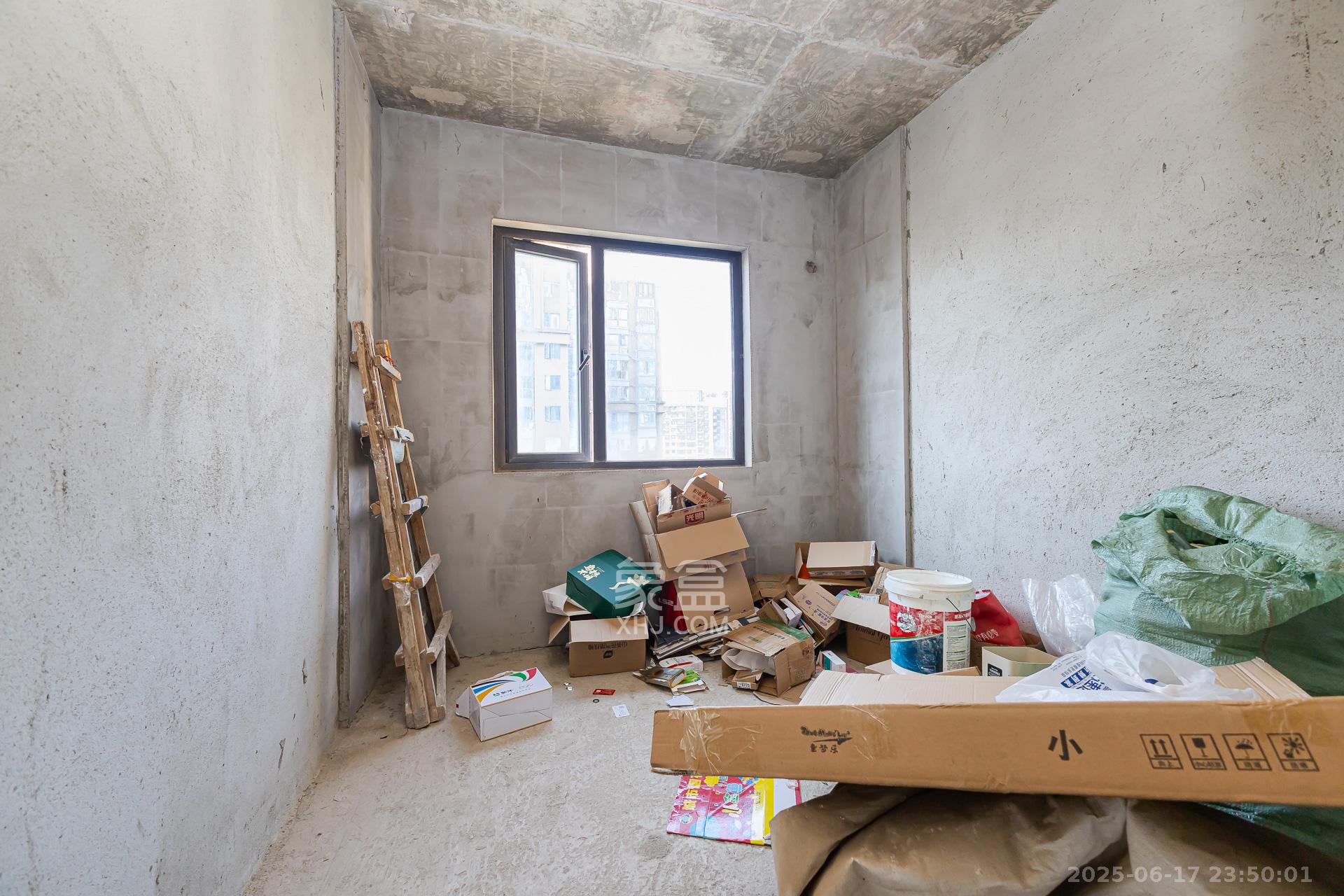 勤诚达境界城  4室2厅2卫    108.6万 勤诚达境界城  4室2厅2卫    108.6万卧室