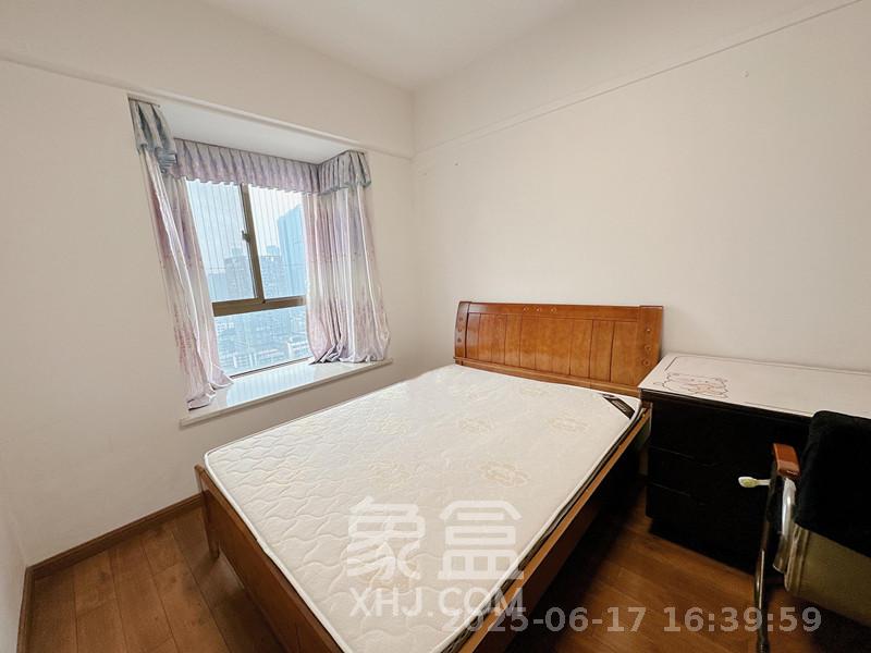 长宝1667  3室2厅1卫   4800.00元/月室内图
