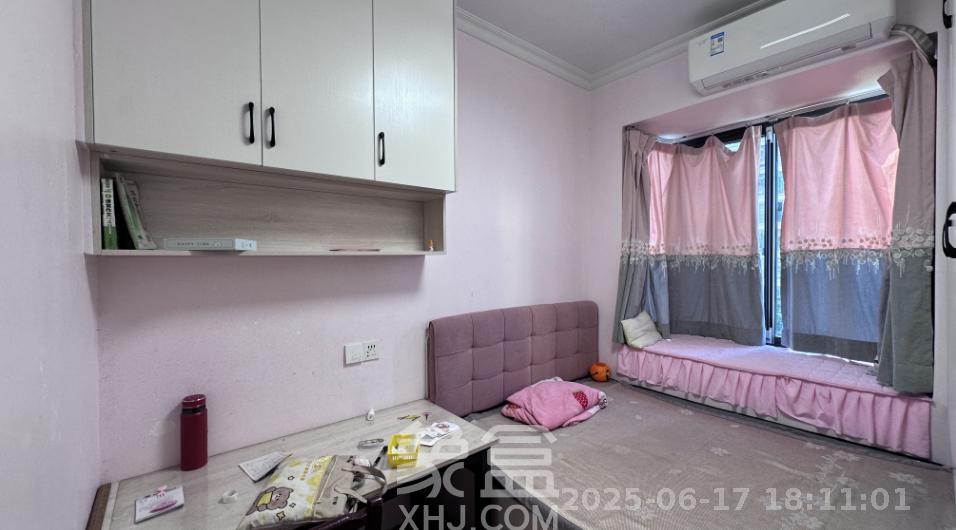 福天藏郡院子  4室2厅1卫    3000.0元/月室内图