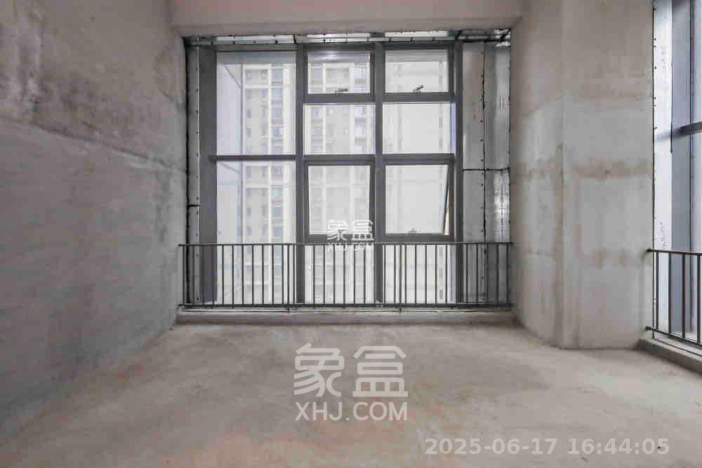 卓越中寰 2室1厅1卫 3800.0元/月 卓越中寰 2室1厅1卫 3800.0元/月室内图