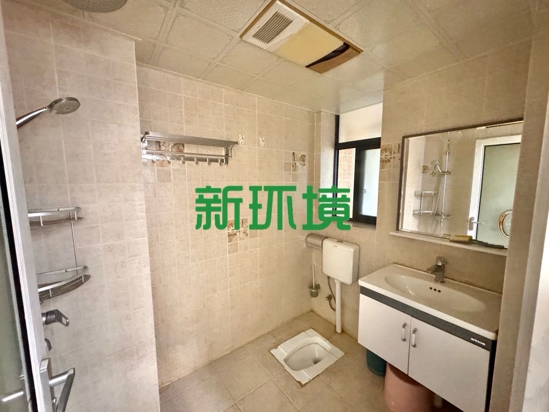 山水印象 3室2厅2卫 2200.0元/月 山水印象 3室2厅2卫 2200.0元/月室内图