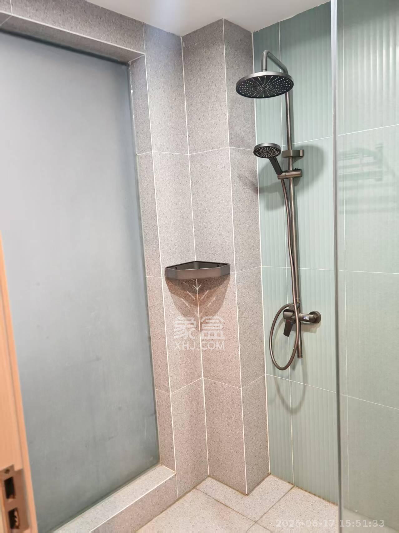 明发国际城 1室1厅1卫 1550.0元/月 明发国际城 1室1厅1卫 1550.0元/月室内图