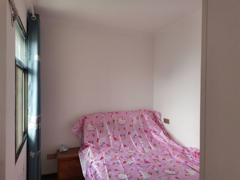 南风苑 3室2厅2卫 2000.0元/月 南风苑 3室2厅2卫 2000.0元/月室内图