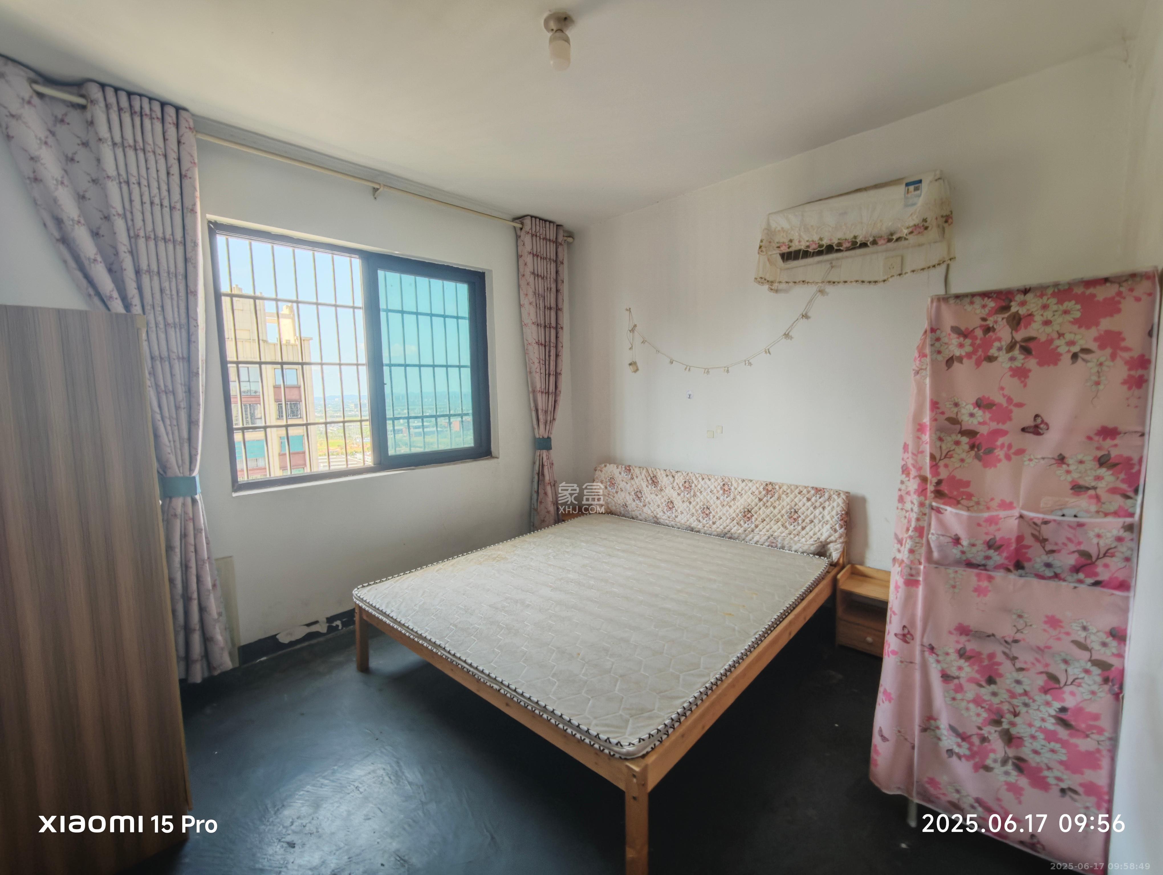 东方美地  2室1厅1卫    1500.0元/月 东方美地  2室1厅1卫    1500.0元/月室内图